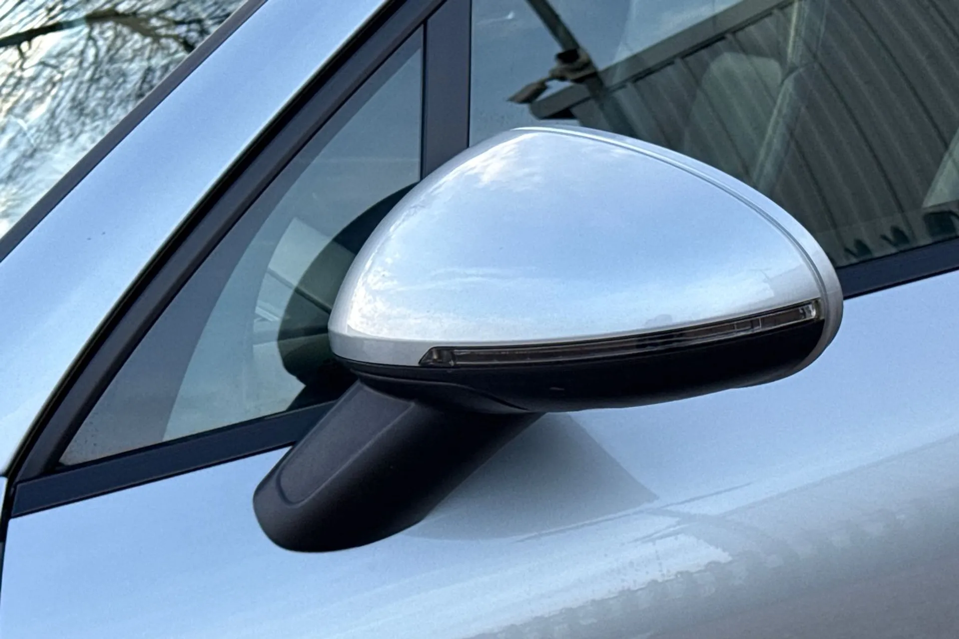 Porsche MACAN thumbnail image number 49