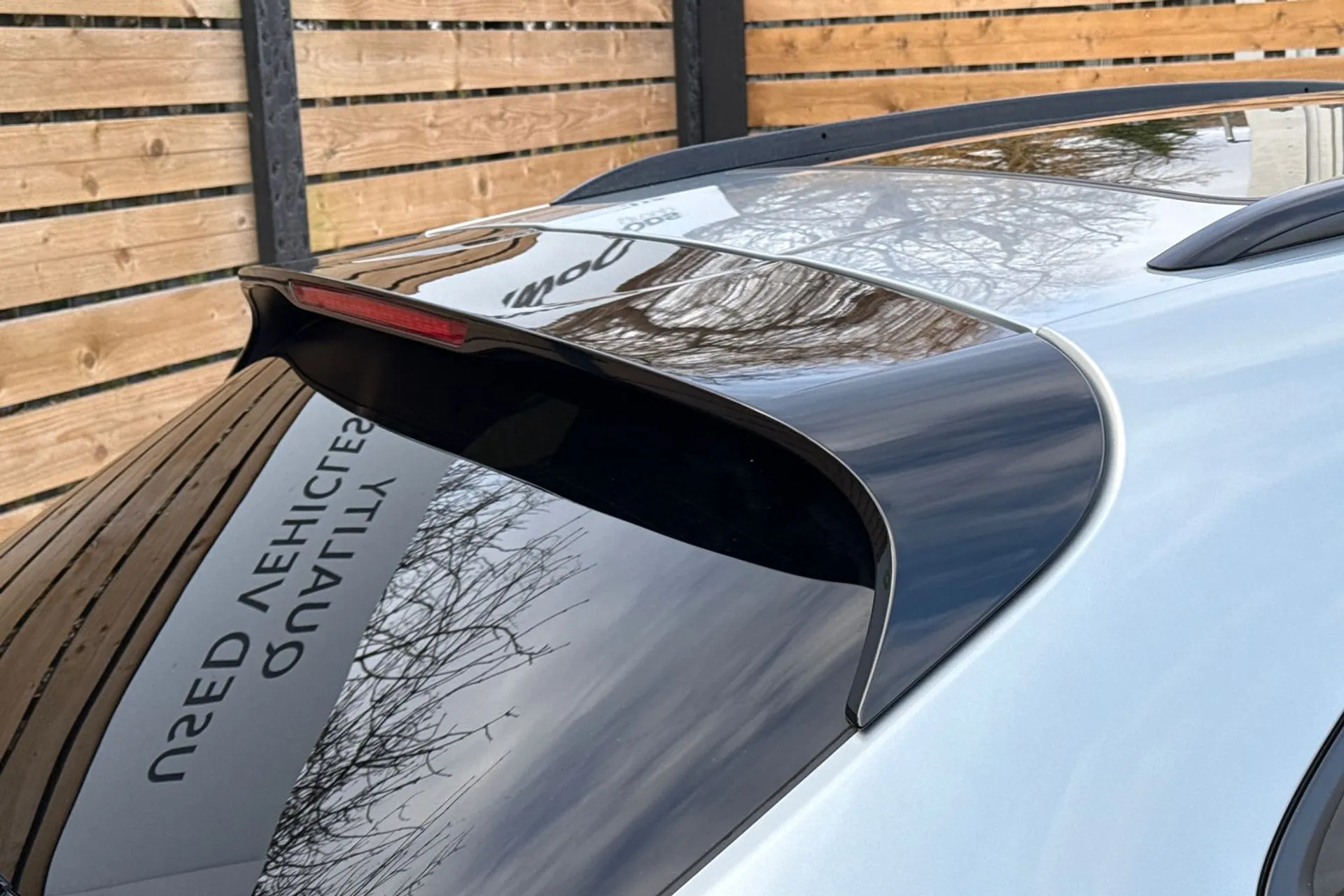 Porsche MACAN thumbnail image number 17