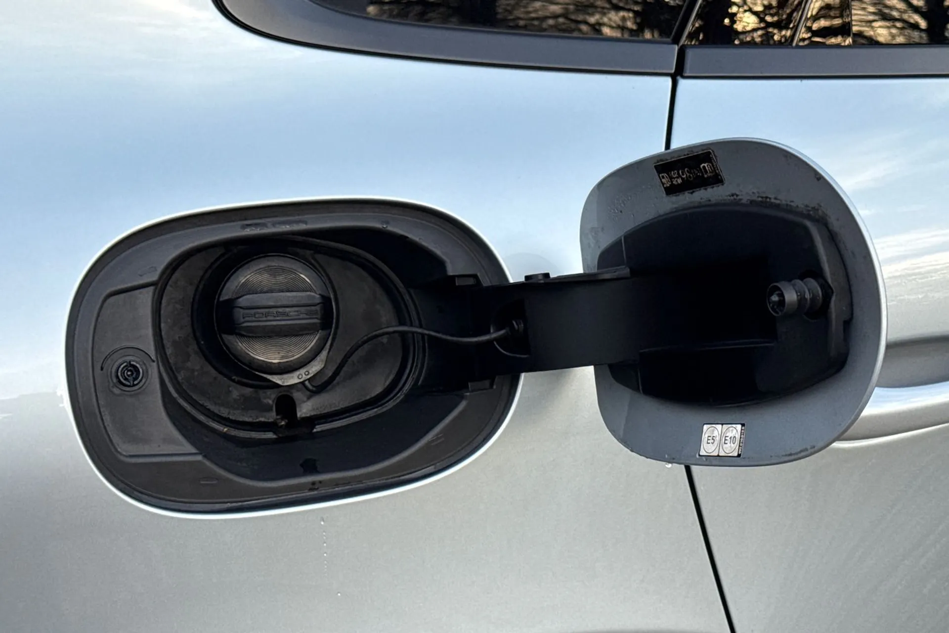 Porsche MACAN thumbnail image number 21