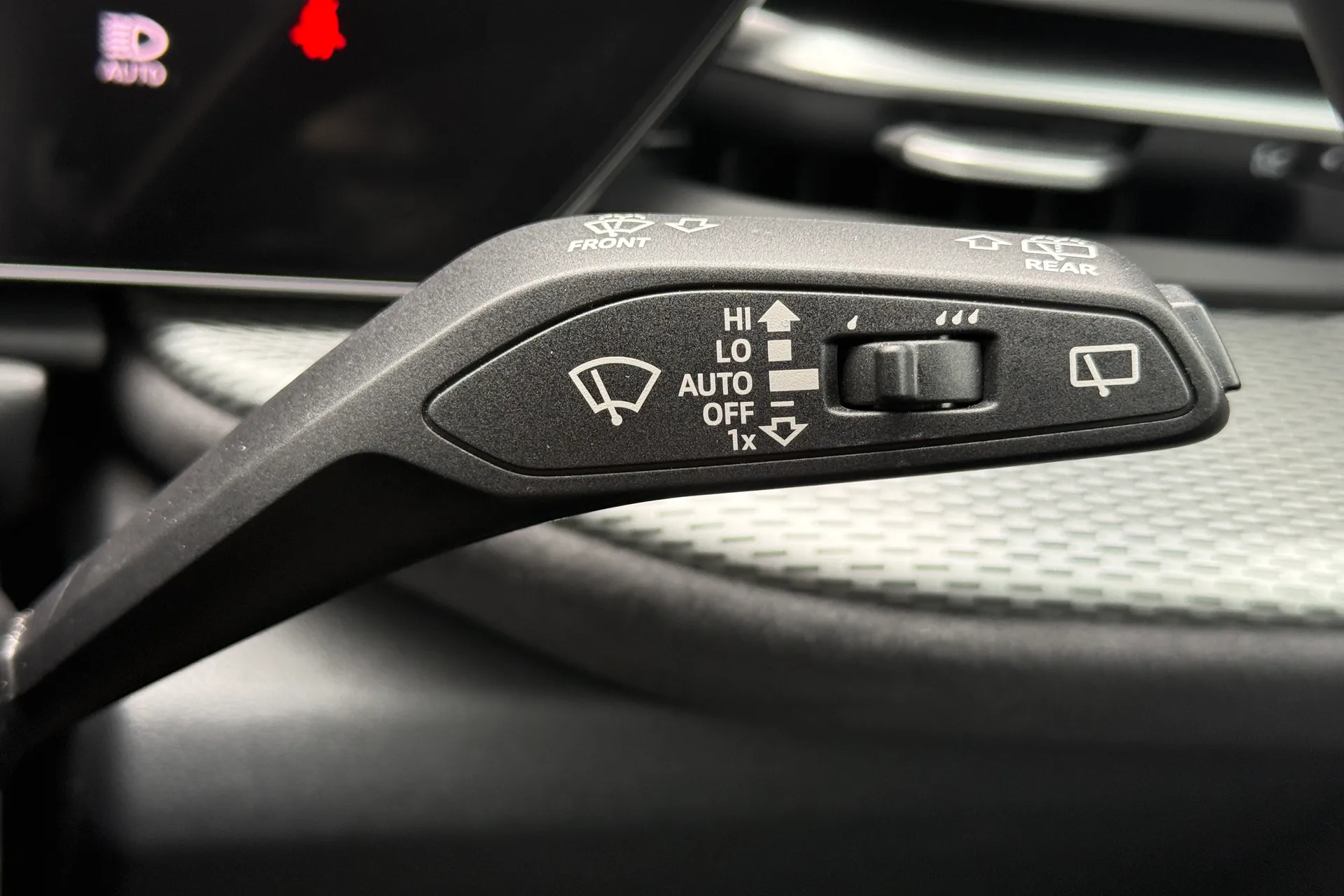 Audi Q5 thumbnail image number 21