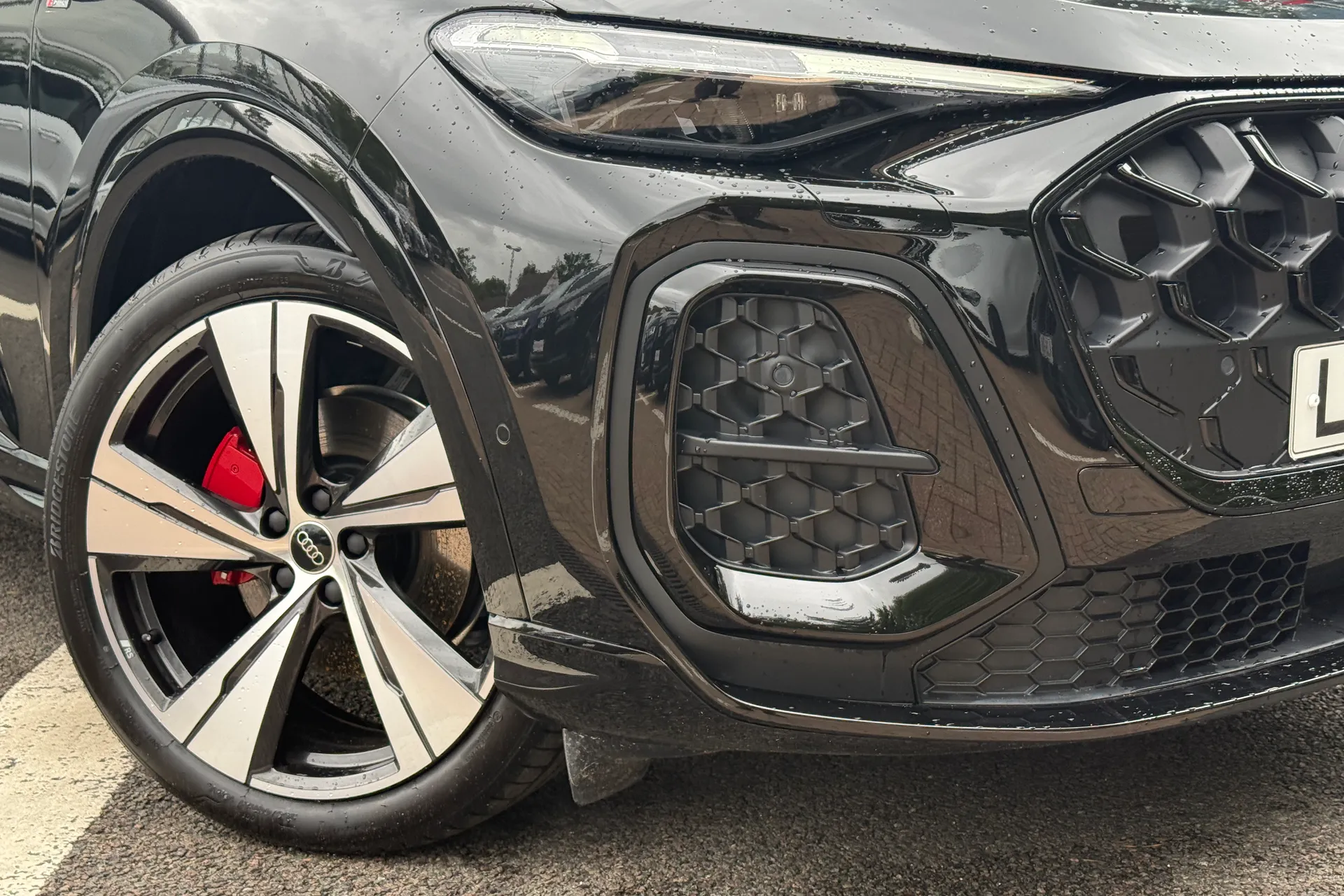 Audi Q5 thumbnail image number 11