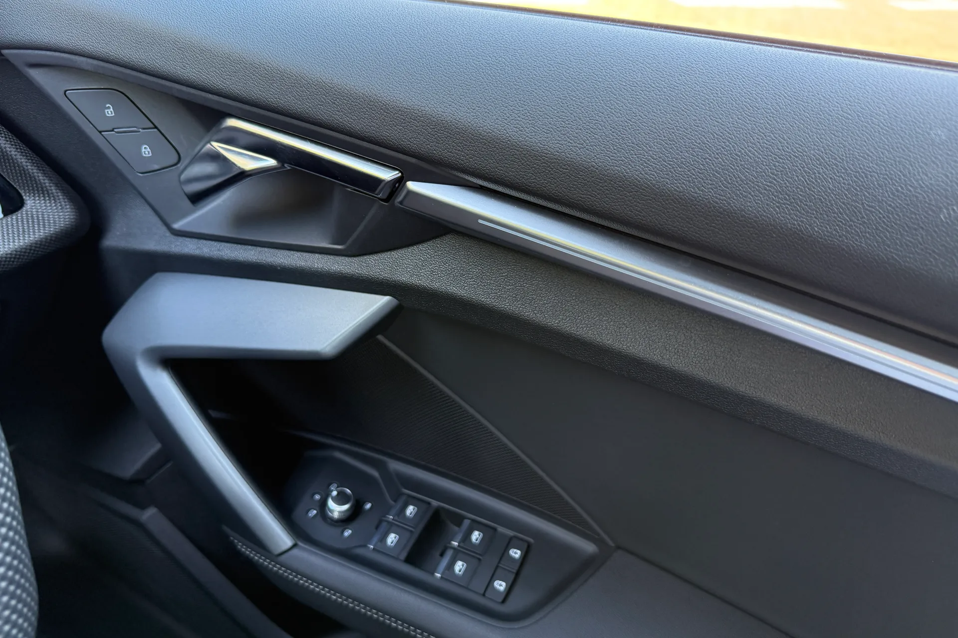 Audi A3 thumbnail image number 25
