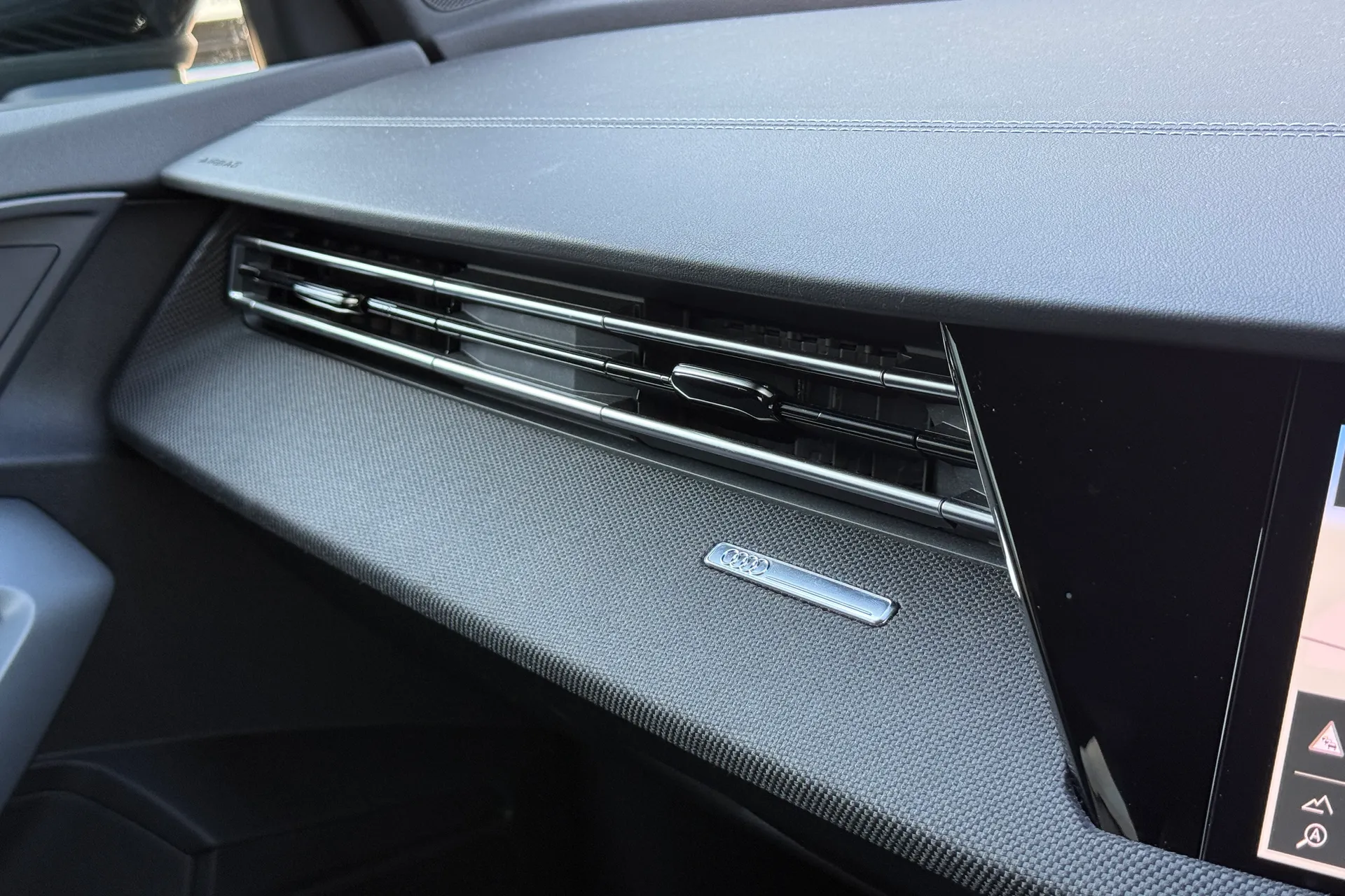 Audi A3 thumbnail image number 22