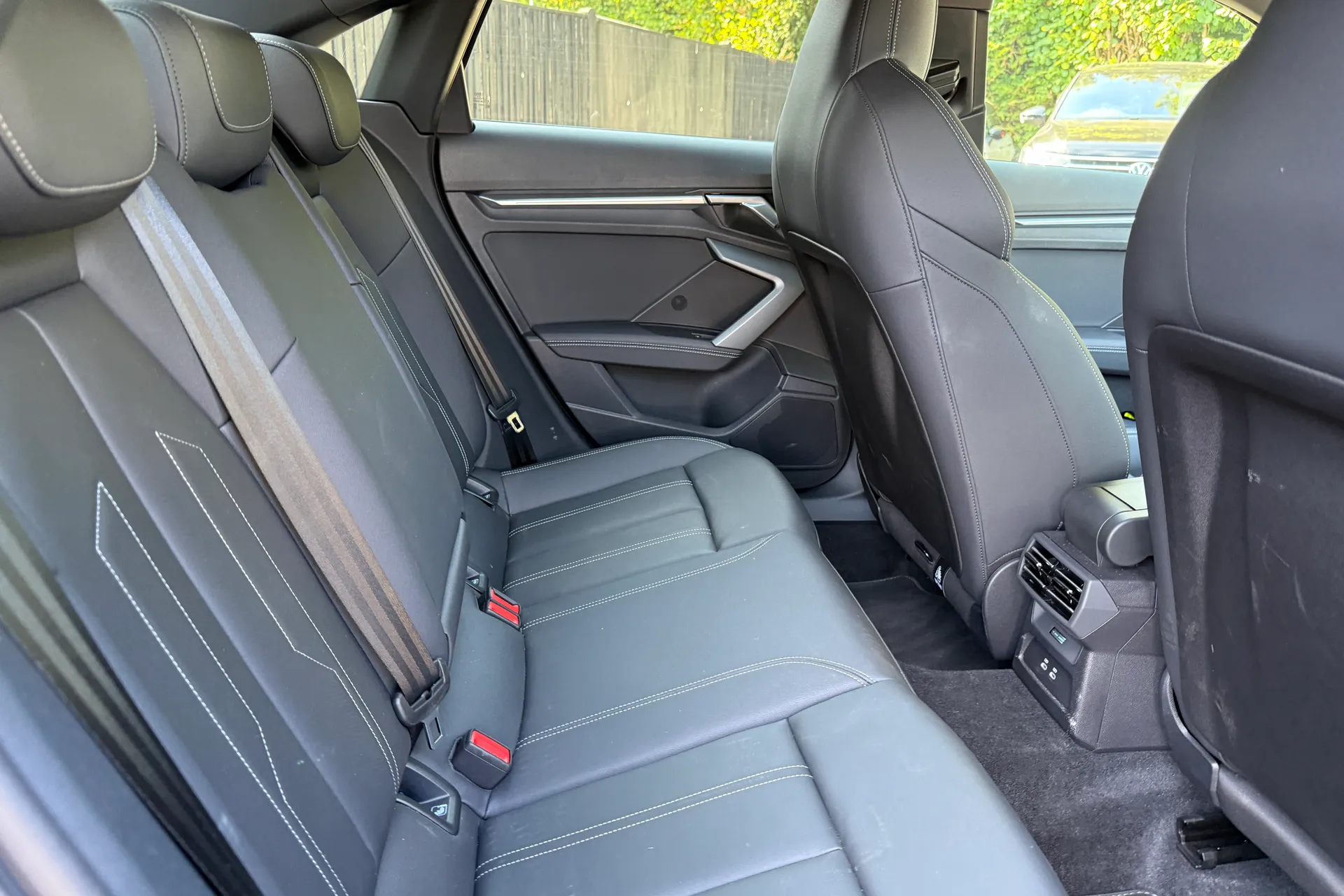 Audi A3 thumbnail image number 35