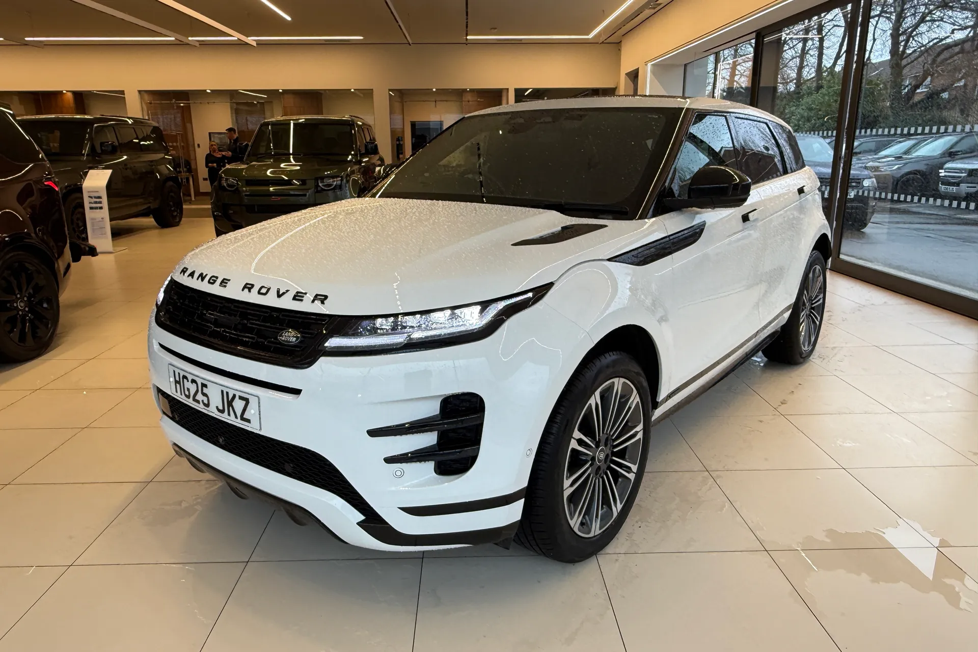 LAND ROVER RANGE ROVER EVOQUE thumbnail image number 30
