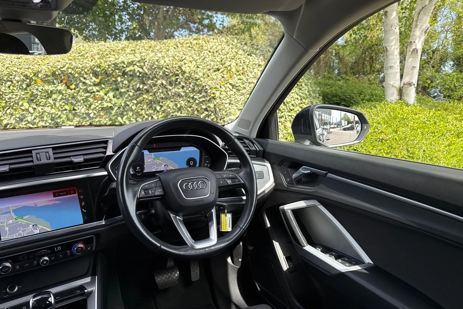 Audi Q3 thumbnail image number 49