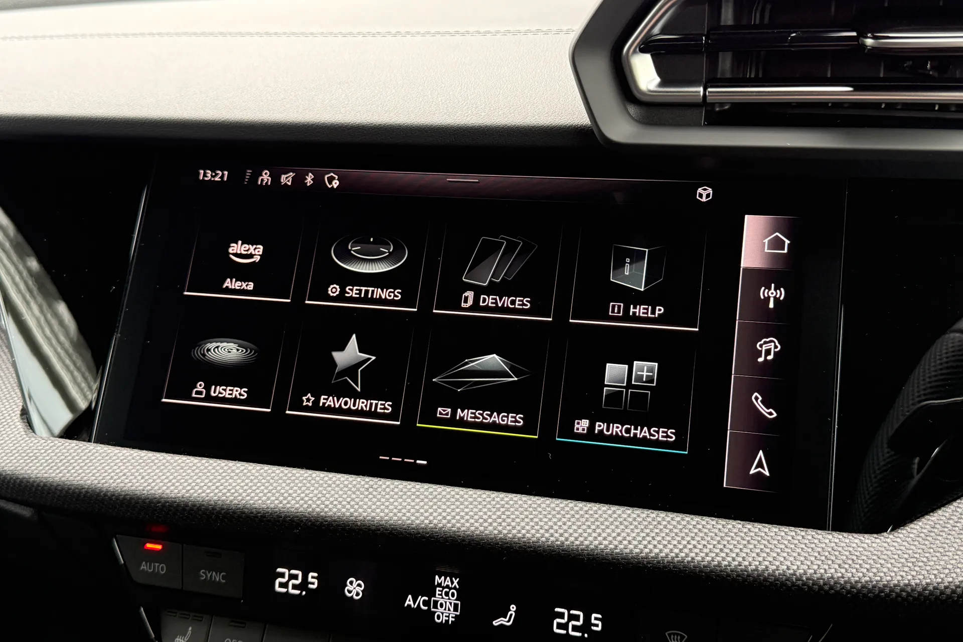 Audi A3 thumbnail image number 28