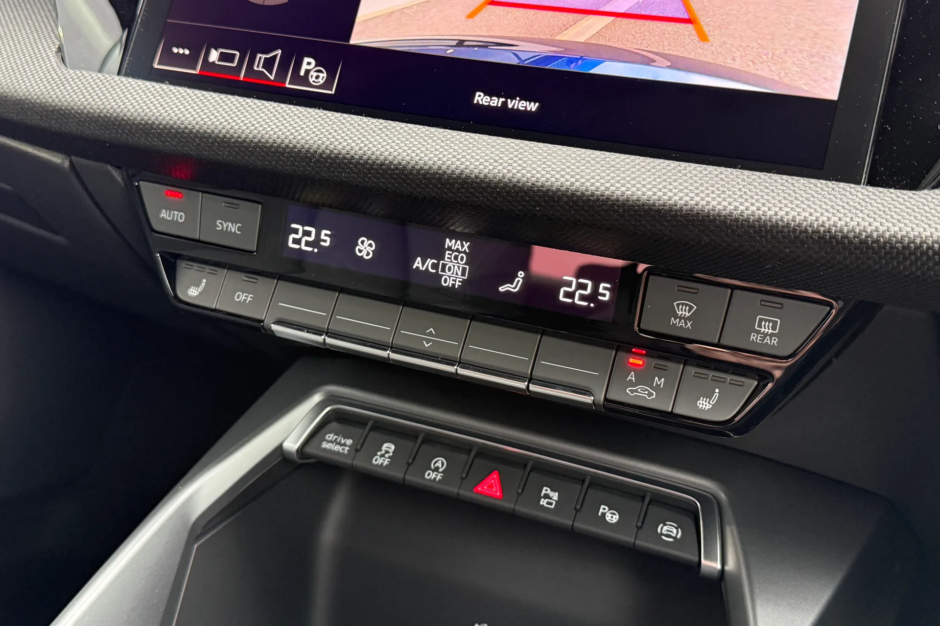 Audi A3 thumbnail image number 21