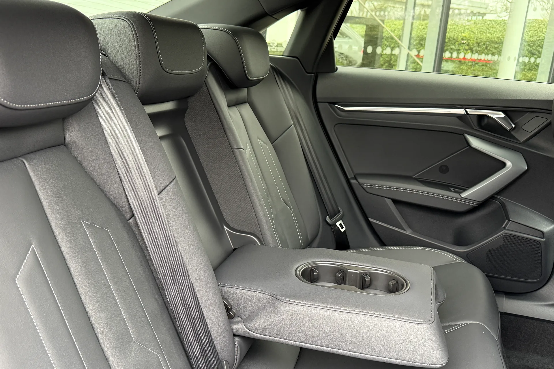 Audi A3 thumbnail image number 31