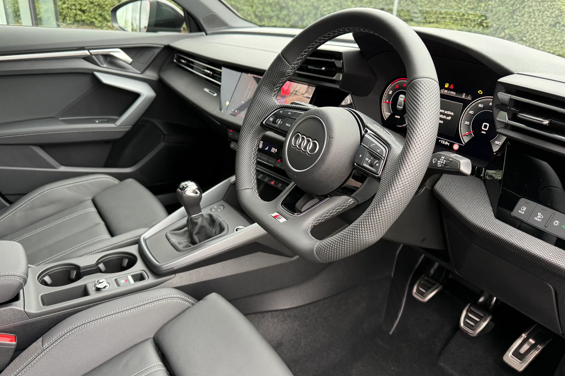 Audi A3 thumbnail image number 13