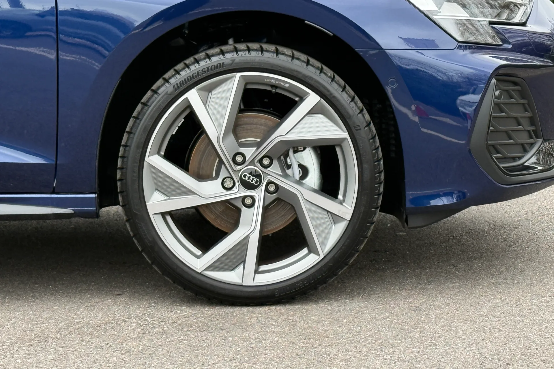 Audi A3 thumbnail image number 23