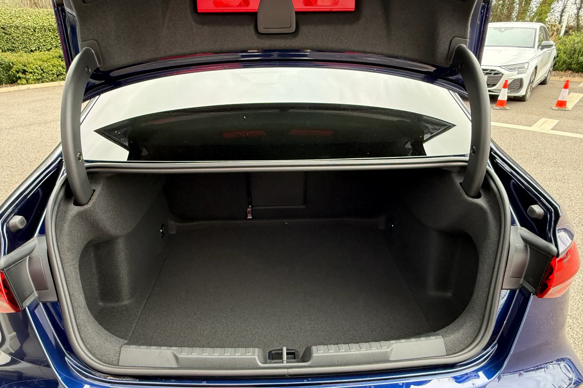 Audi A3 thumbnail image number 33