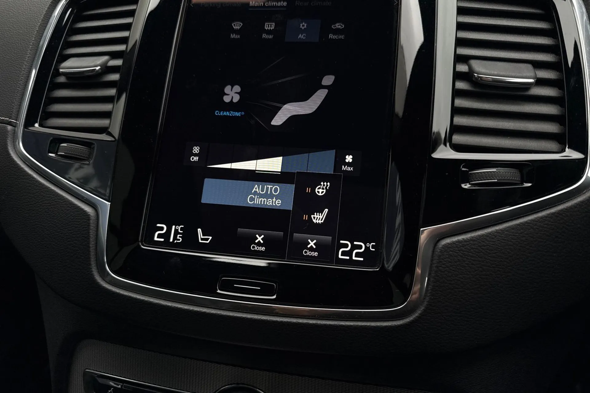 Volvo XC90 thumbnail image number 43