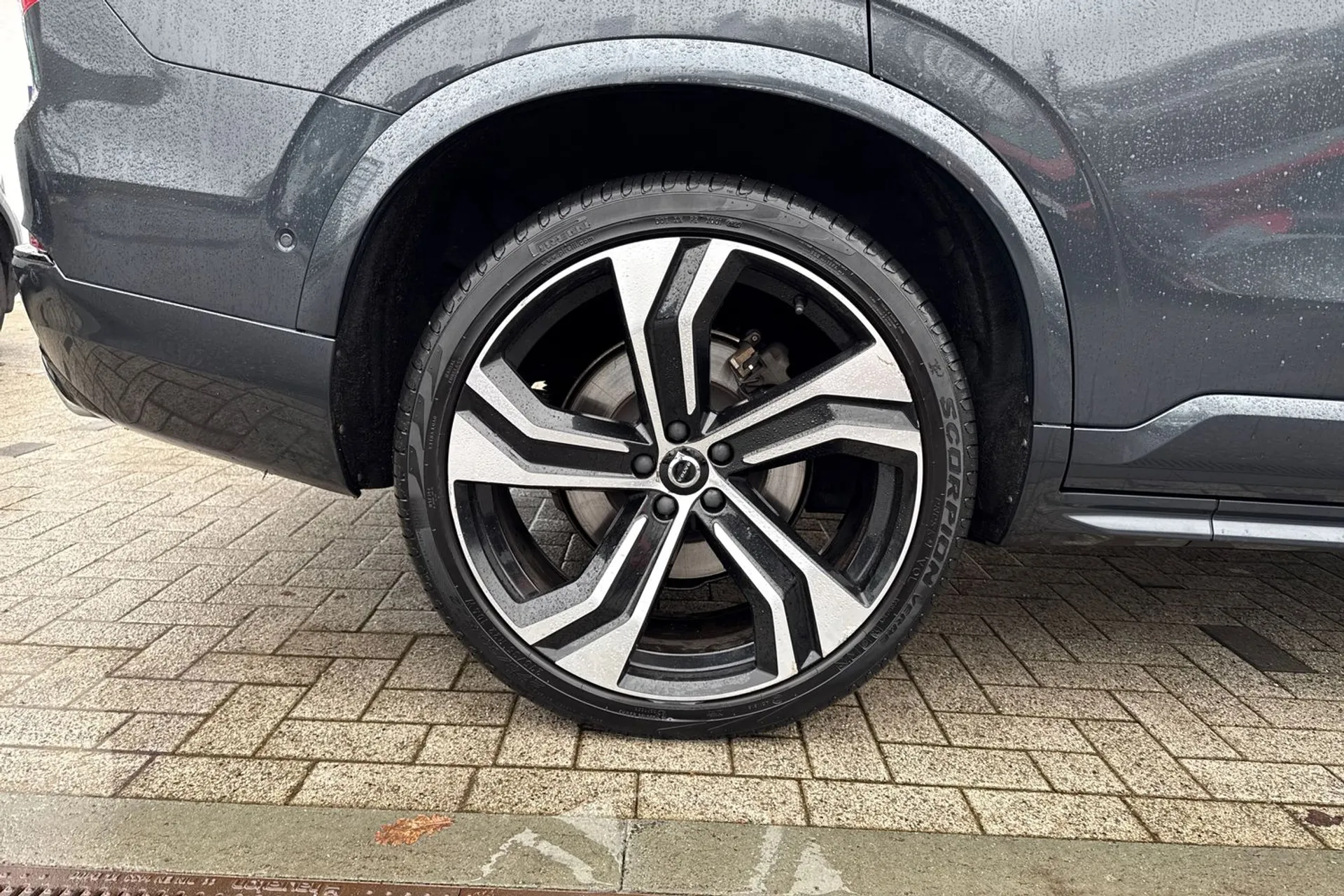 Volvo XC90 thumbnail image number 15