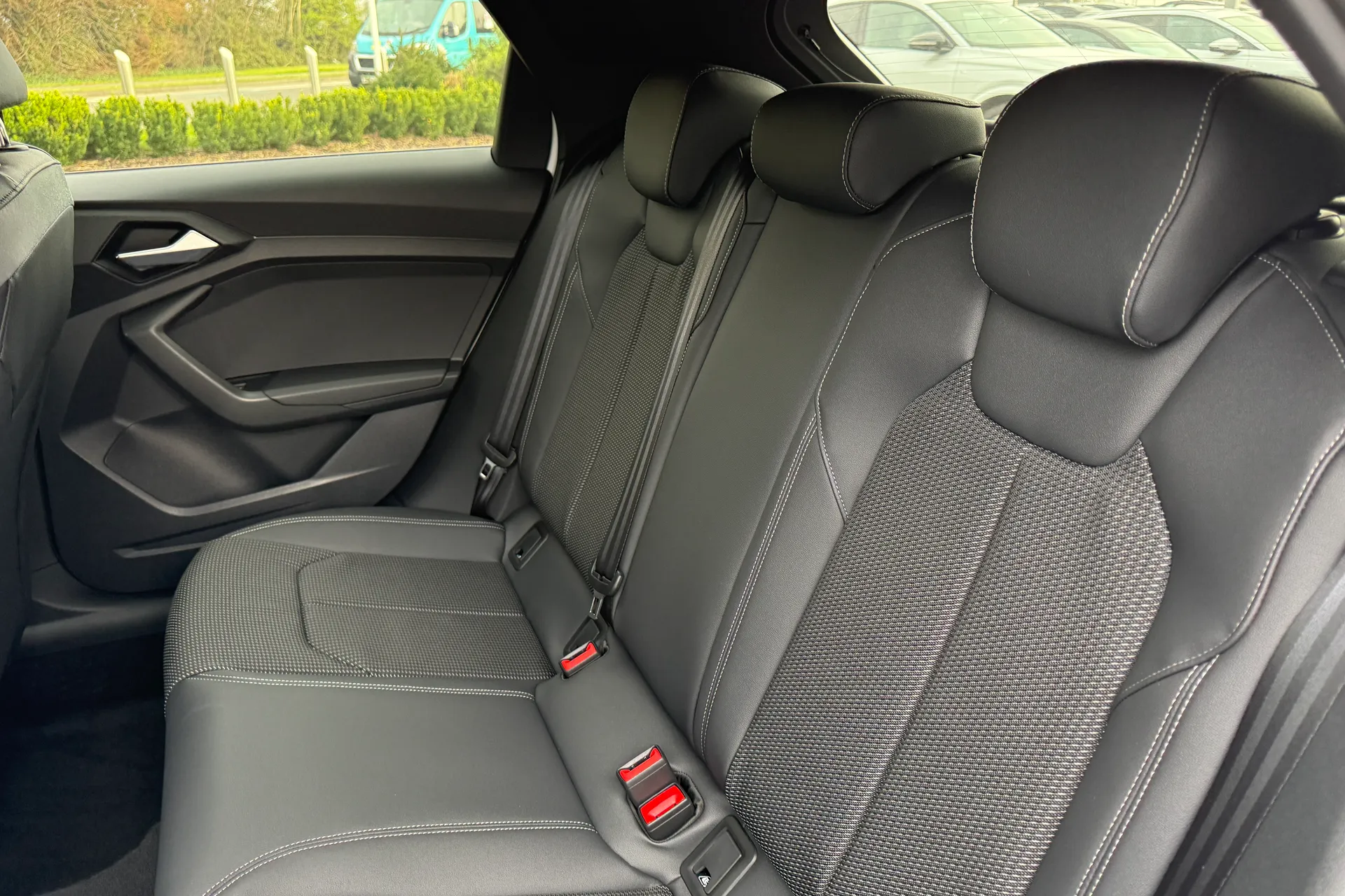 Audi A1 thumbnail image number 28