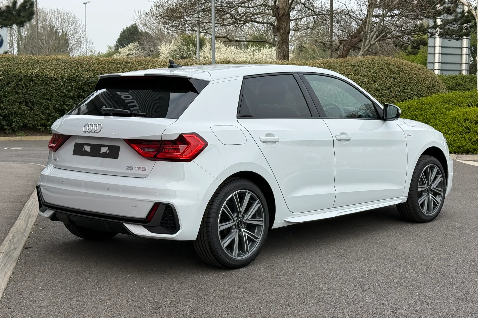 Audi A1 thumbnail image number 12