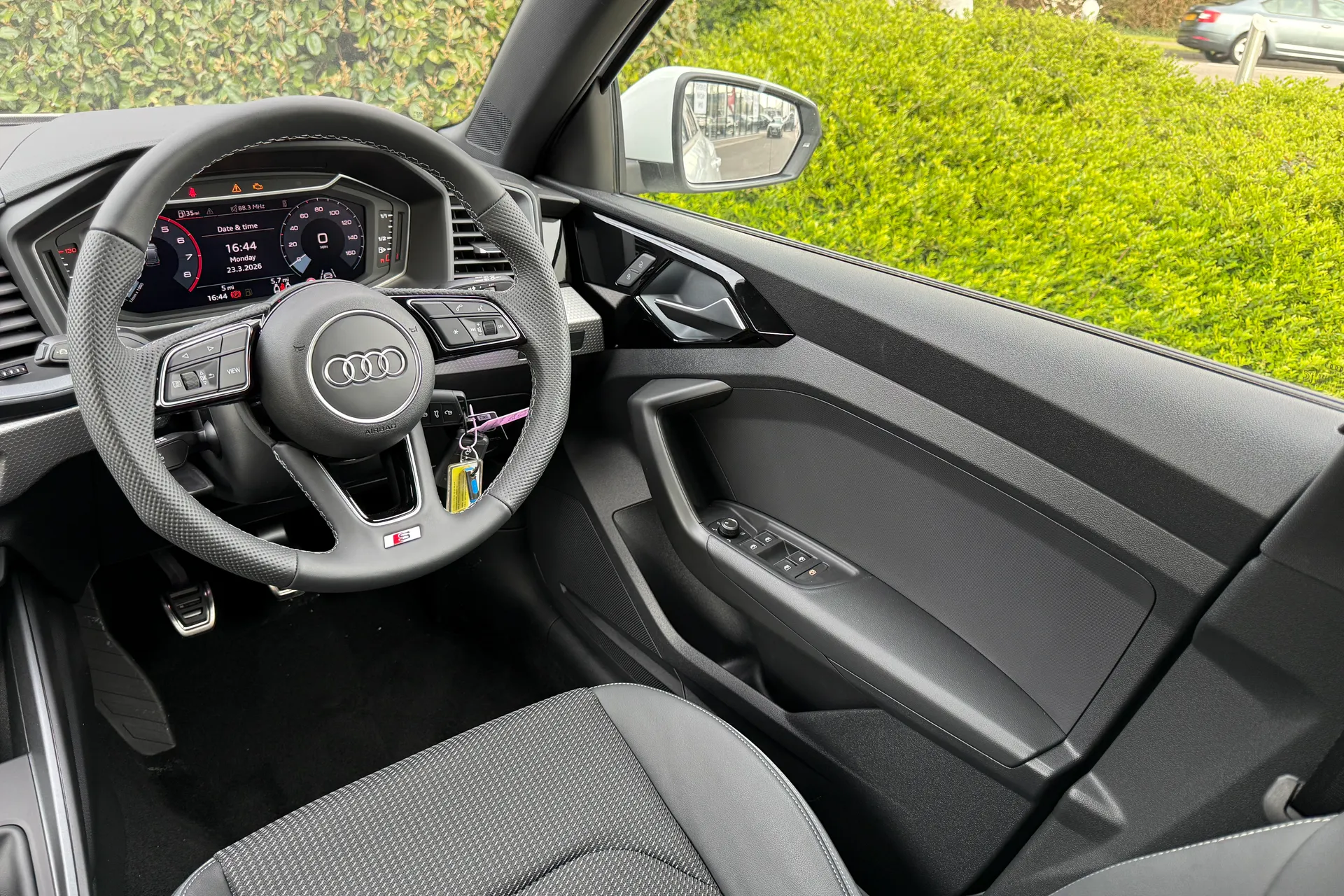 Audi A1 thumbnail image number 37