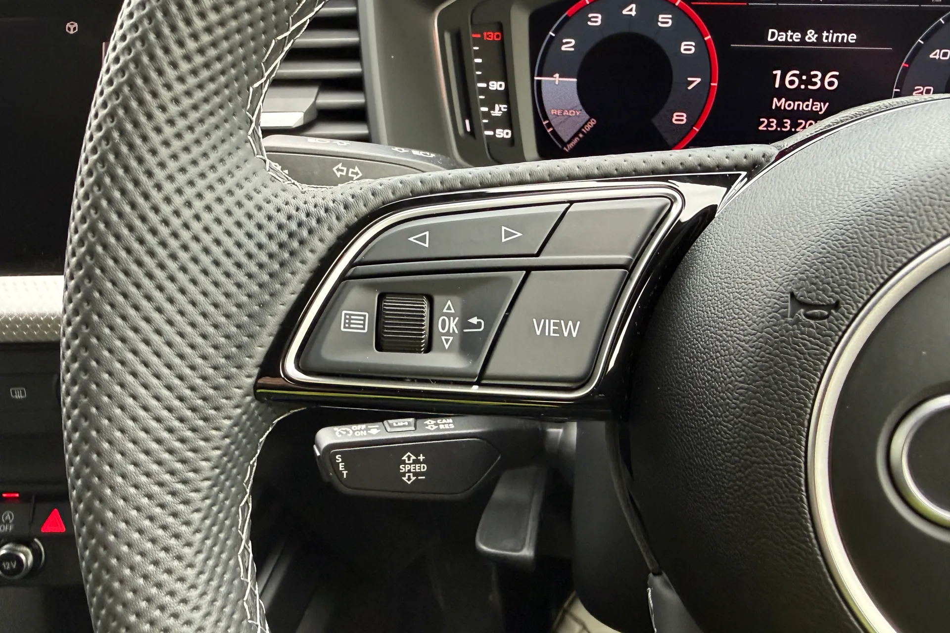 Audi A1 thumbnail image number 18