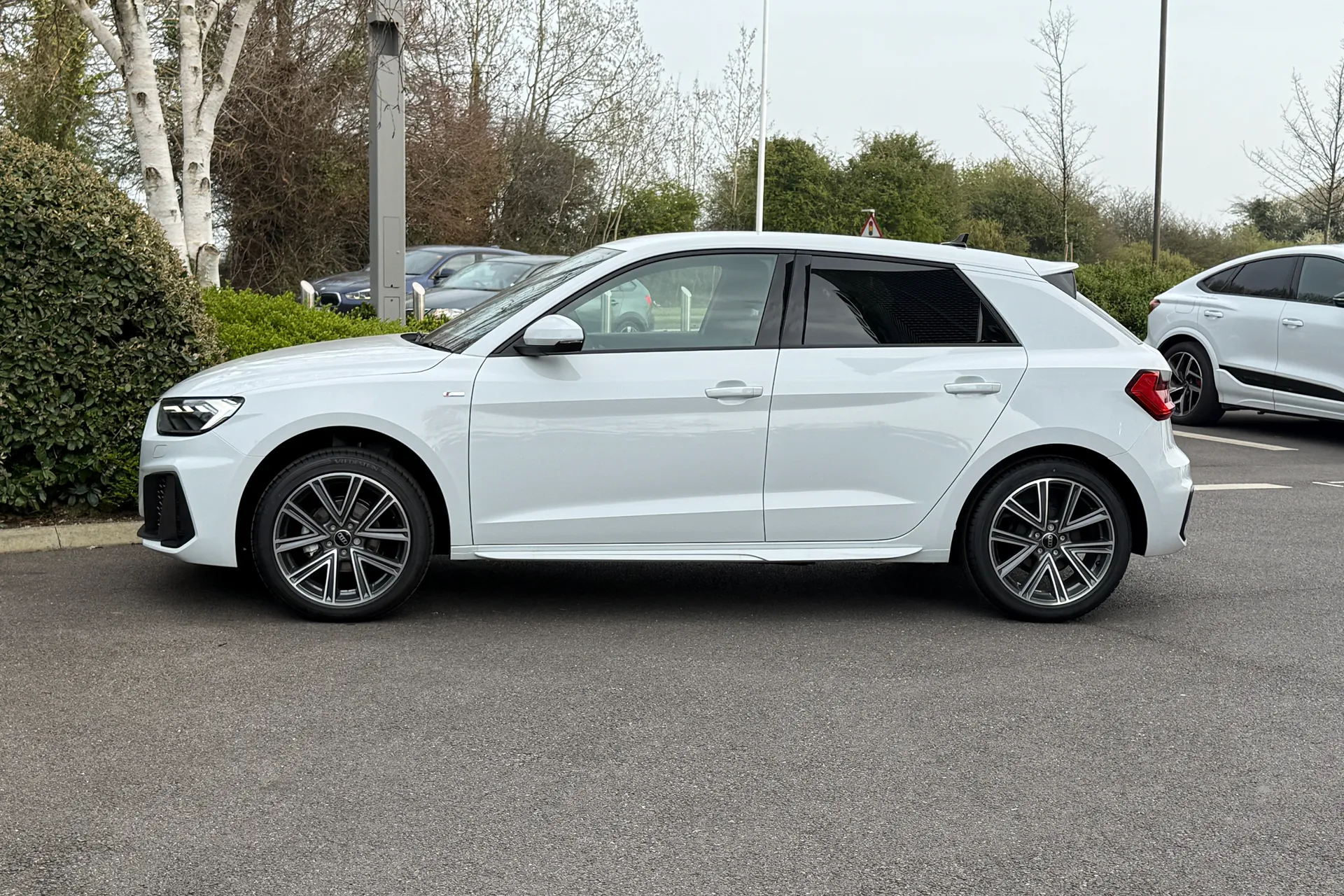 Audi A1 thumbnail image number 2
