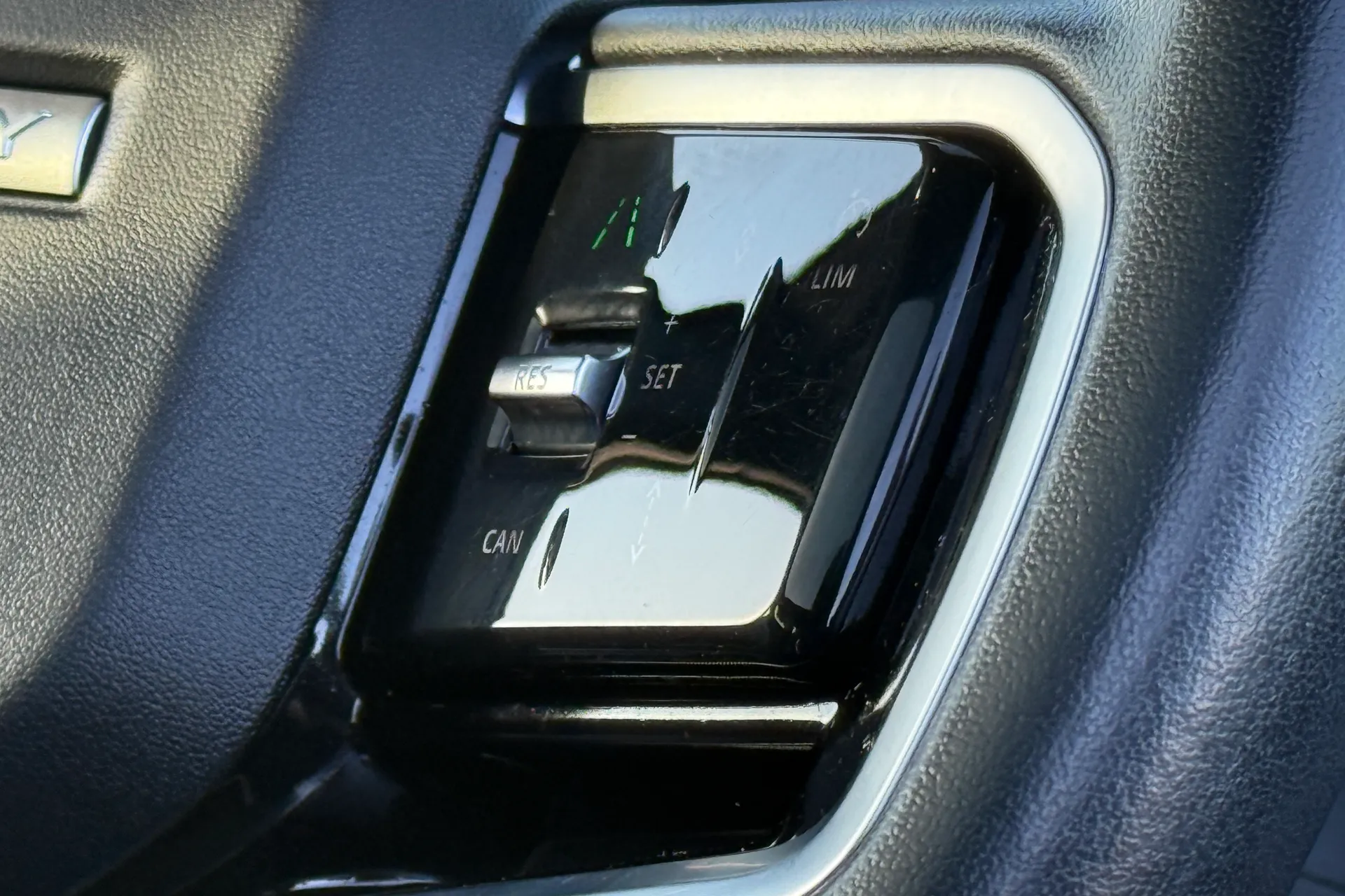 LAND ROVER DISCOVERY SPORT thumbnail image number 45