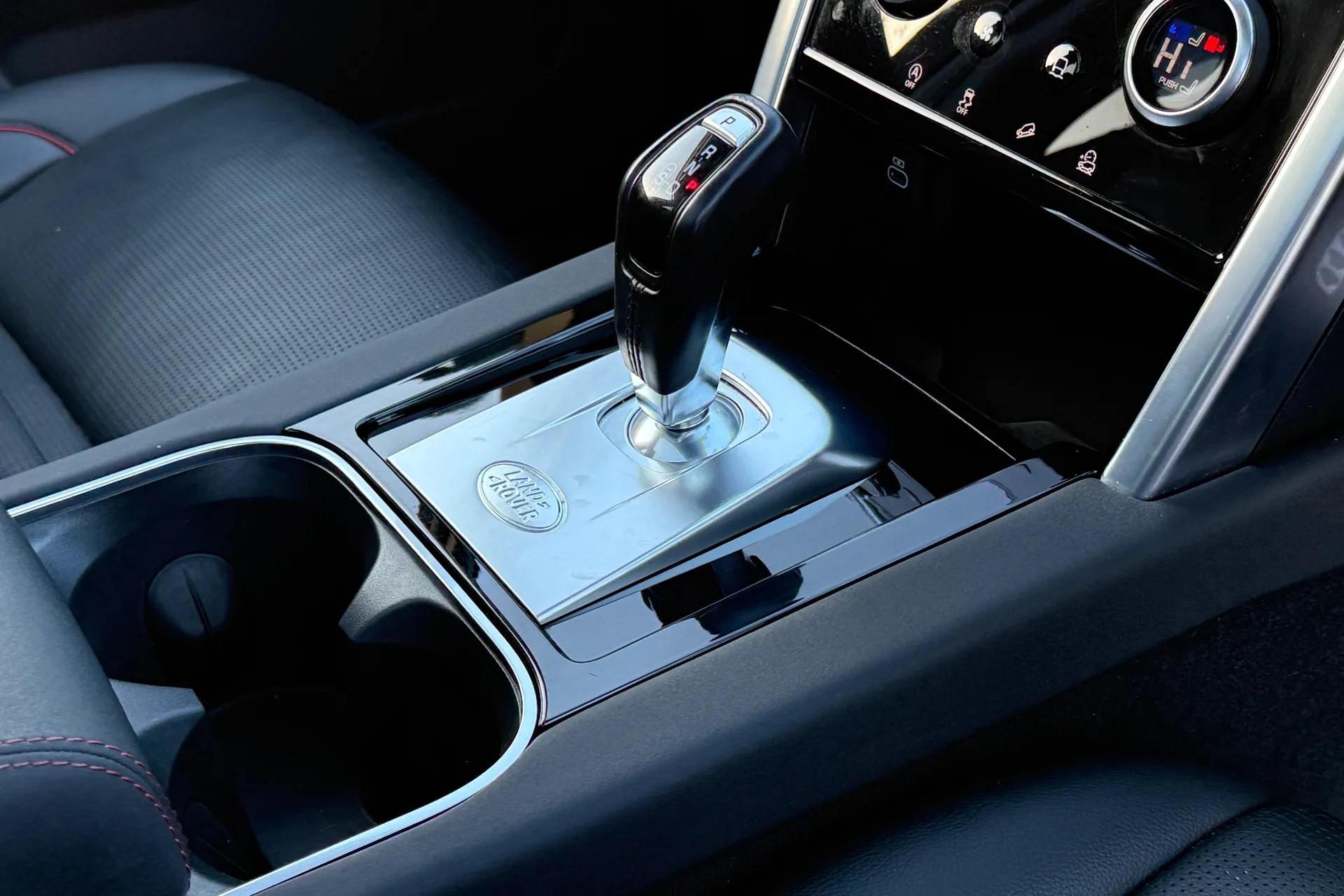 LAND ROVER DISCOVERY SPORT thumbnail image number 20