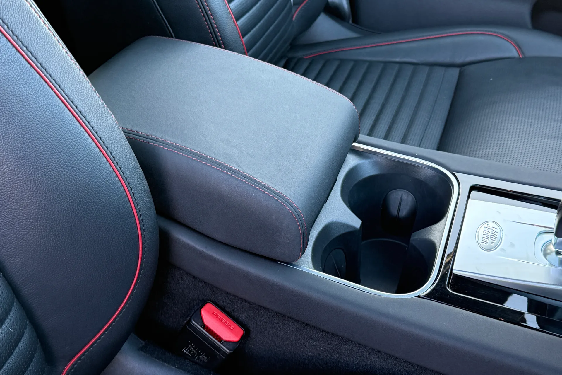 LAND ROVER DISCOVERY SPORT thumbnail image number 39