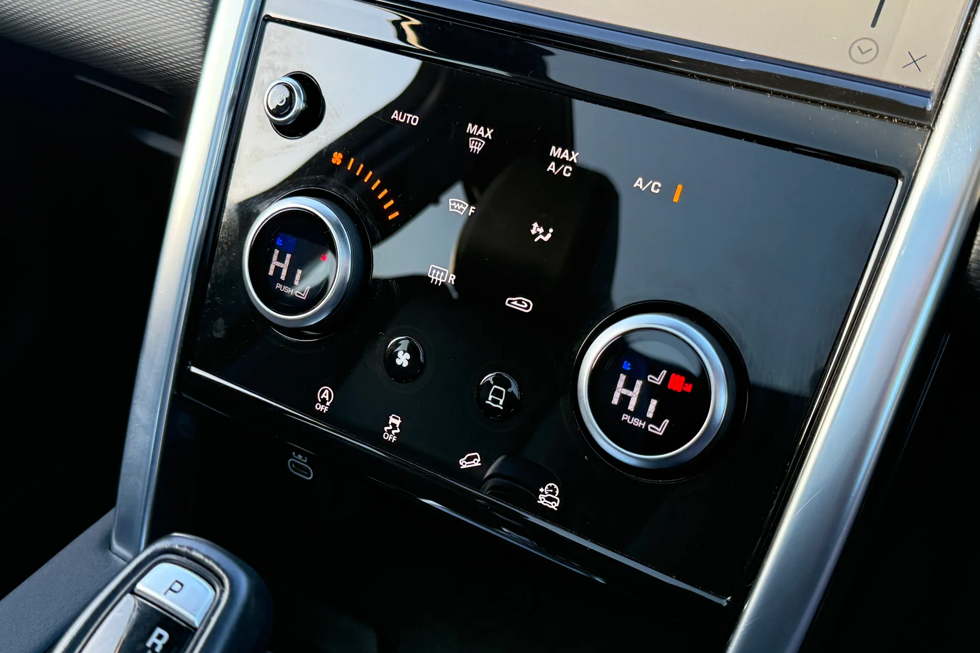 LAND ROVER DISCOVERY SPORT thumbnail image number 51