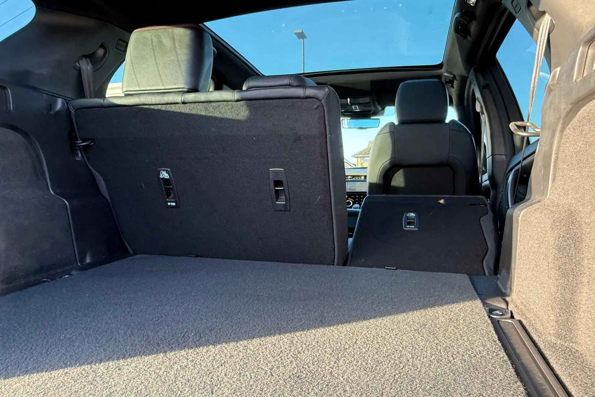 LAND ROVER DISCOVERY SPORT thumbnail image number 29