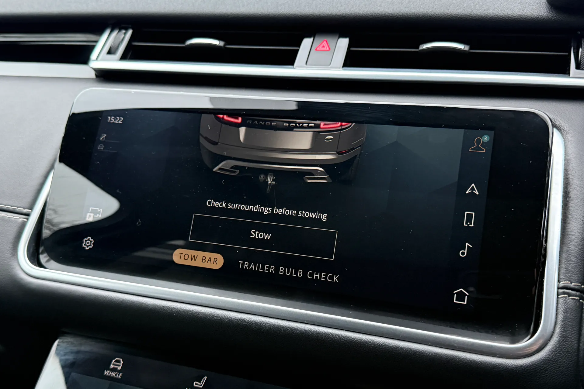 LAND ROVER RANGE ROVER VELAR thumbnail image number 40