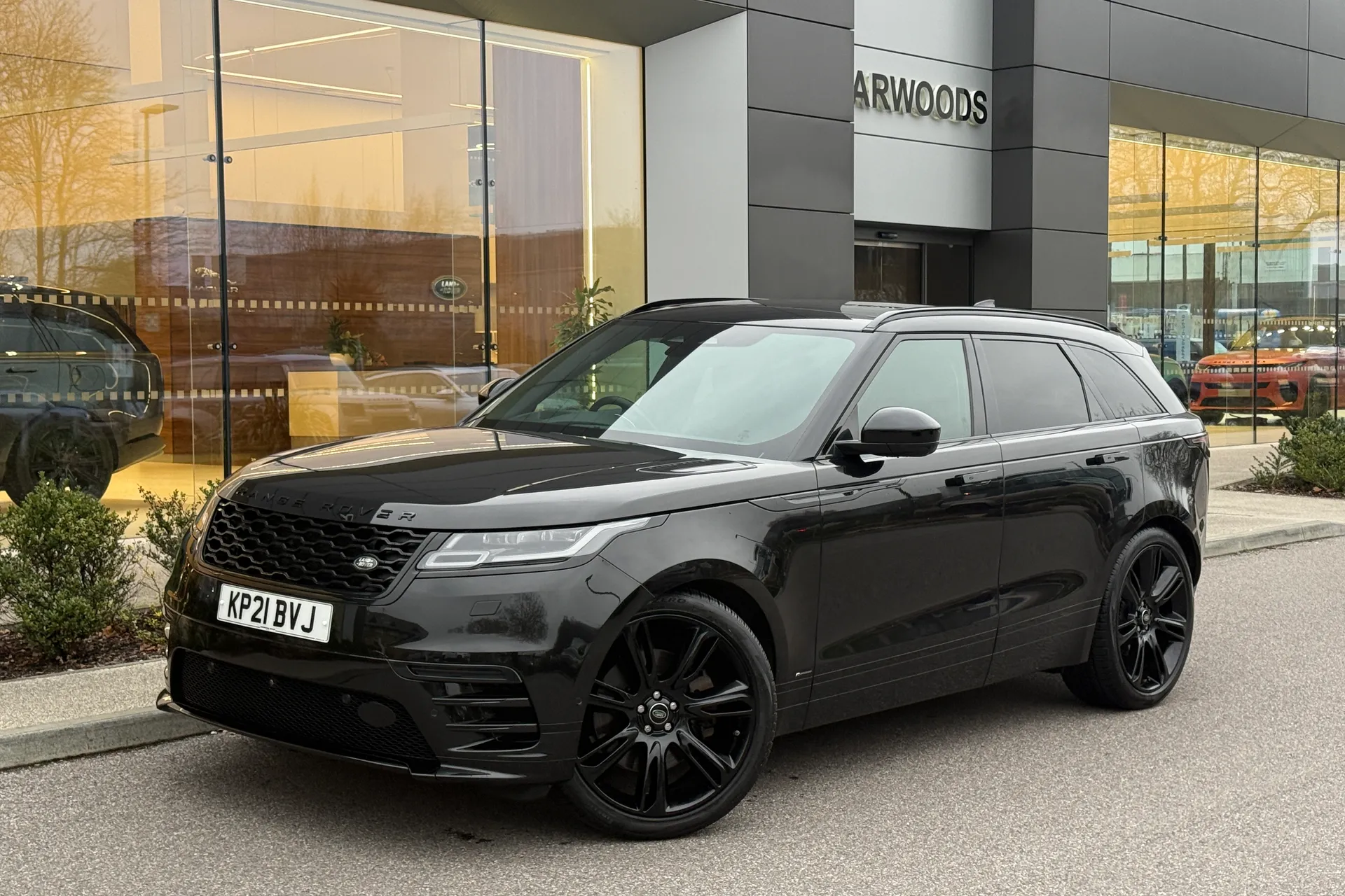 LAND ROVER RANGE ROVER VELAR thumbnail image number 20