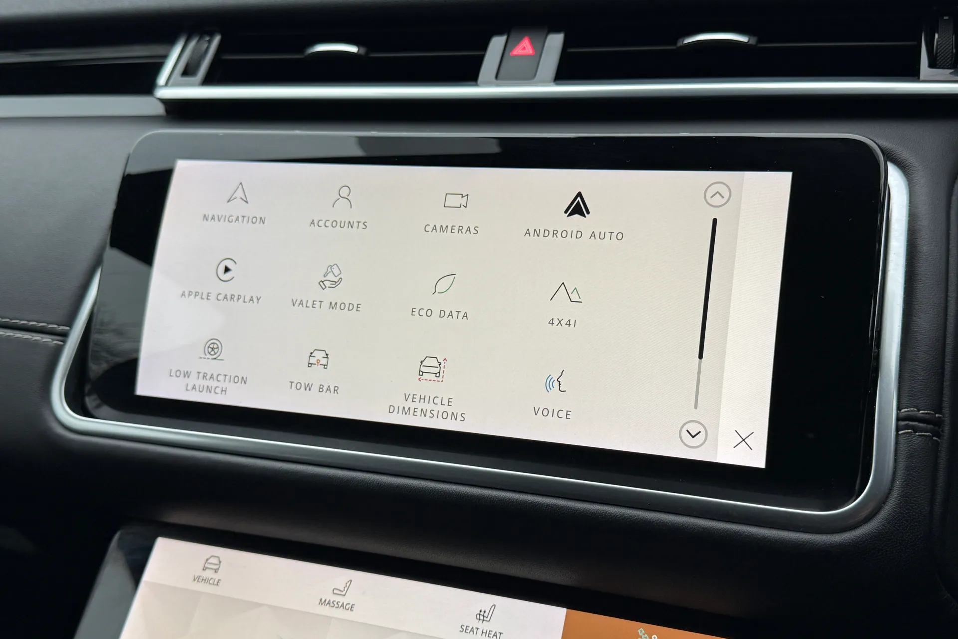 LAND ROVER RANGE ROVER VELAR thumbnail image number 35