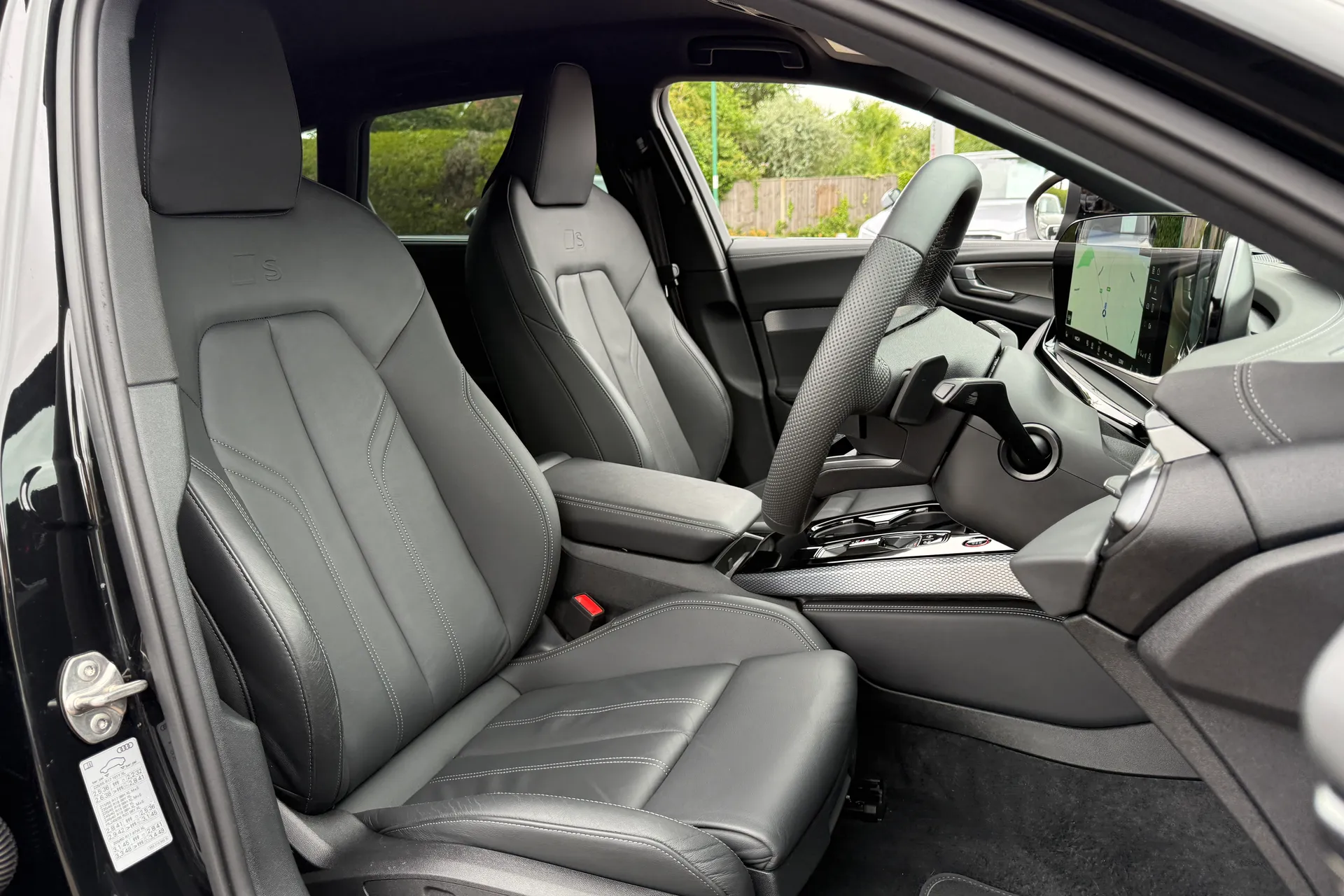 Audi A5 thumbnail image number 34