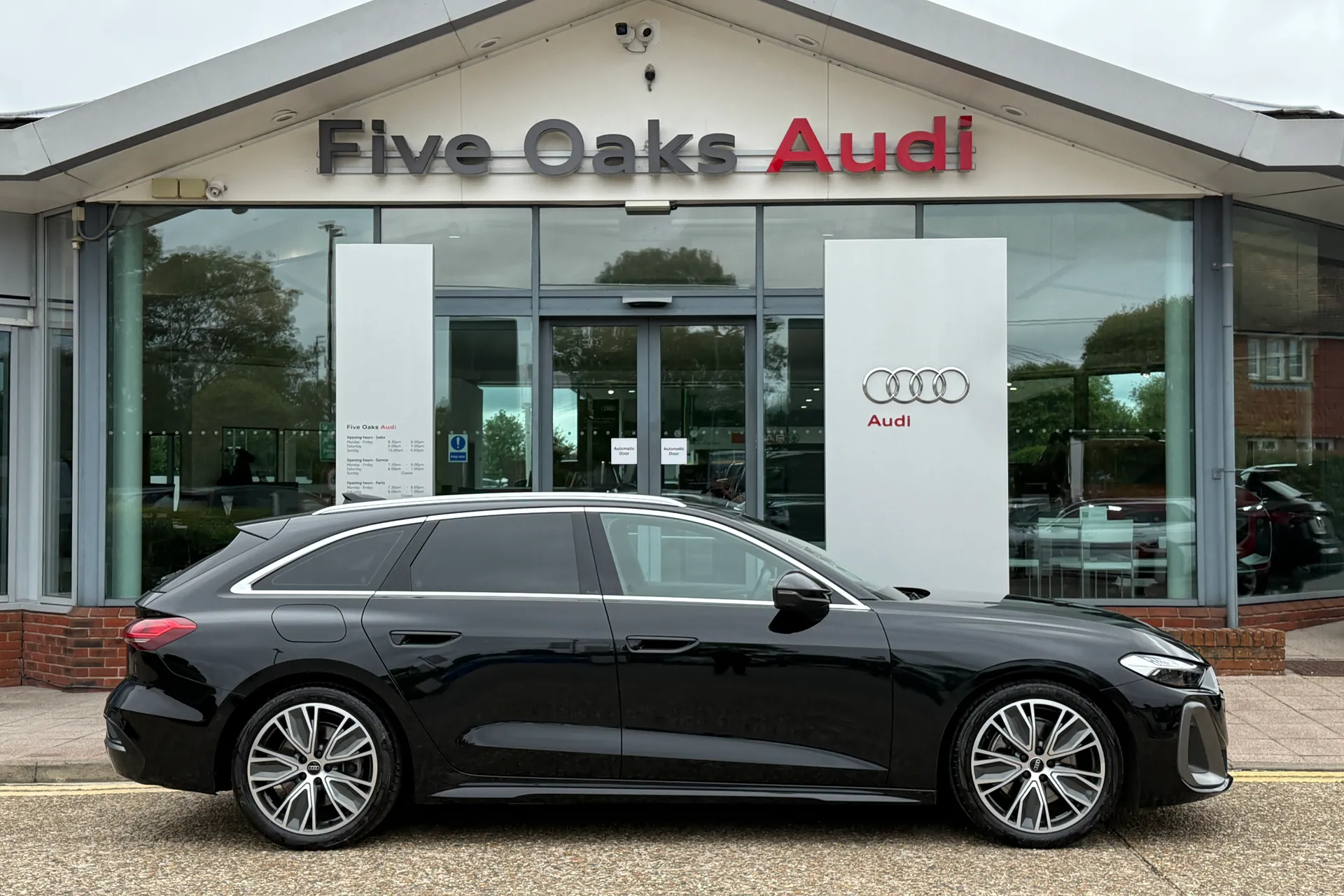 Audi A5 thumbnail image number 2