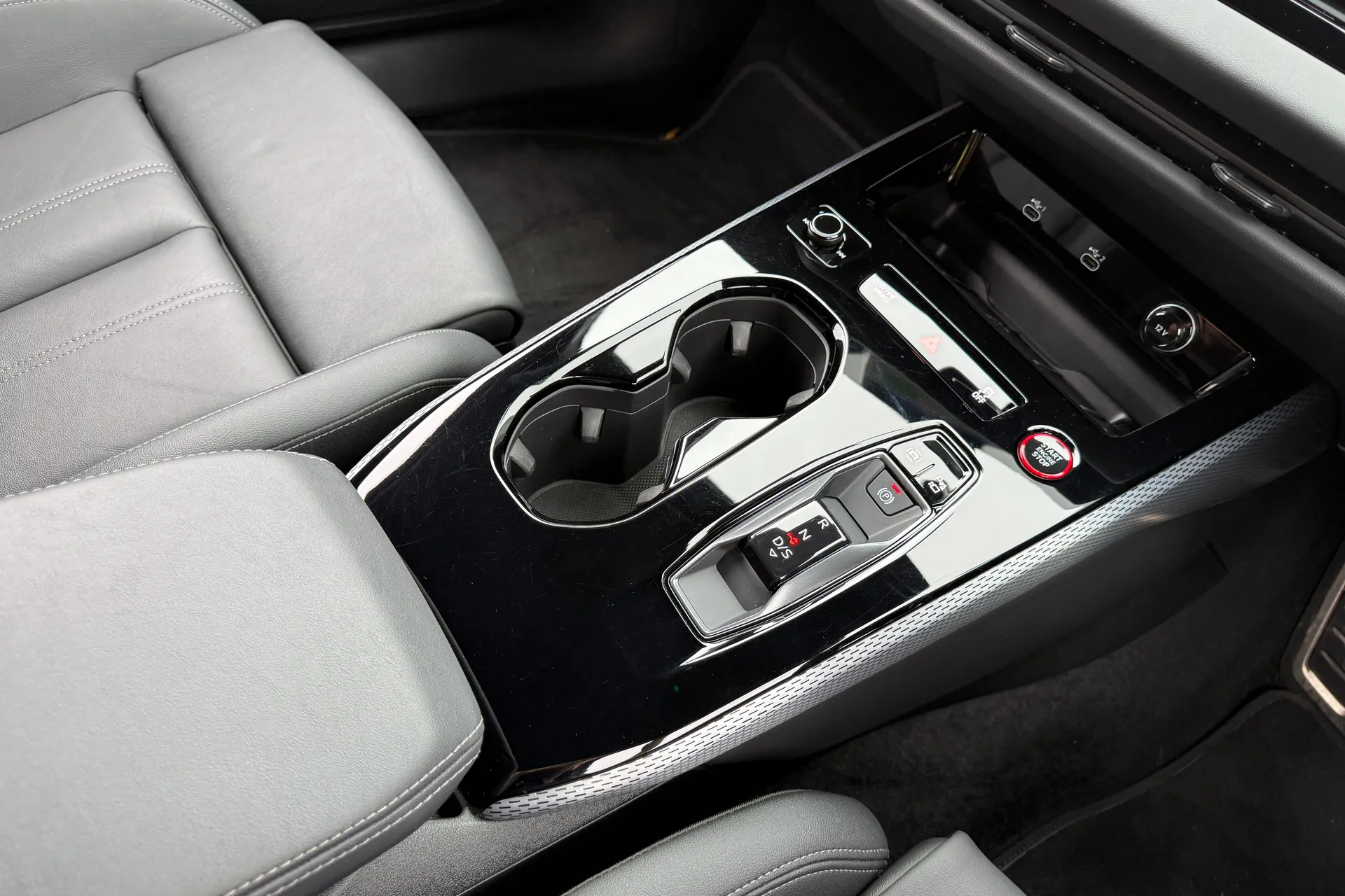 Audi A5 thumbnail image number 48