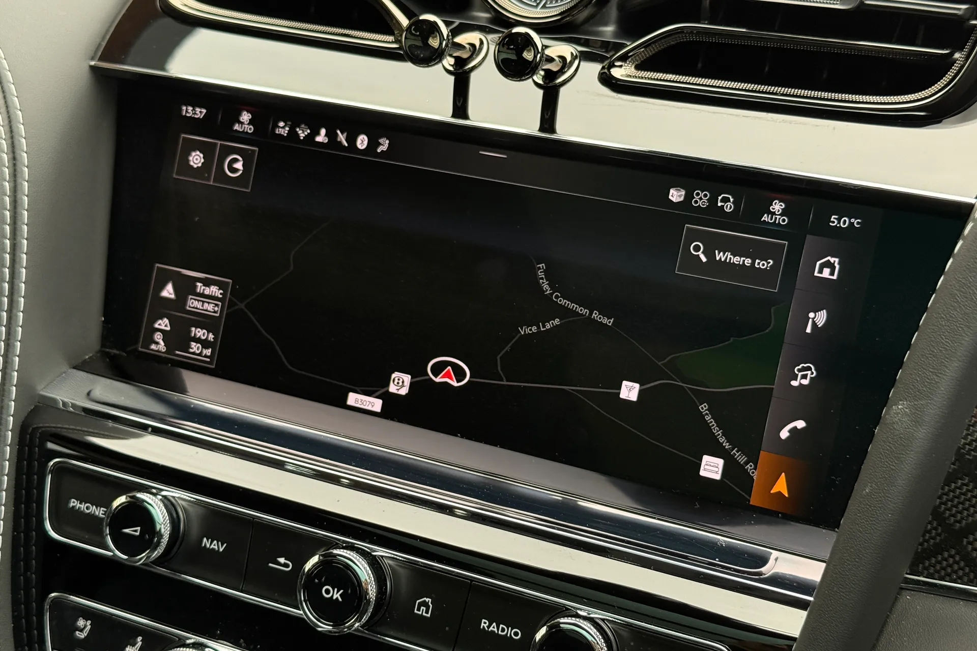 Bentley BENTAYGA thumbnail image number 34