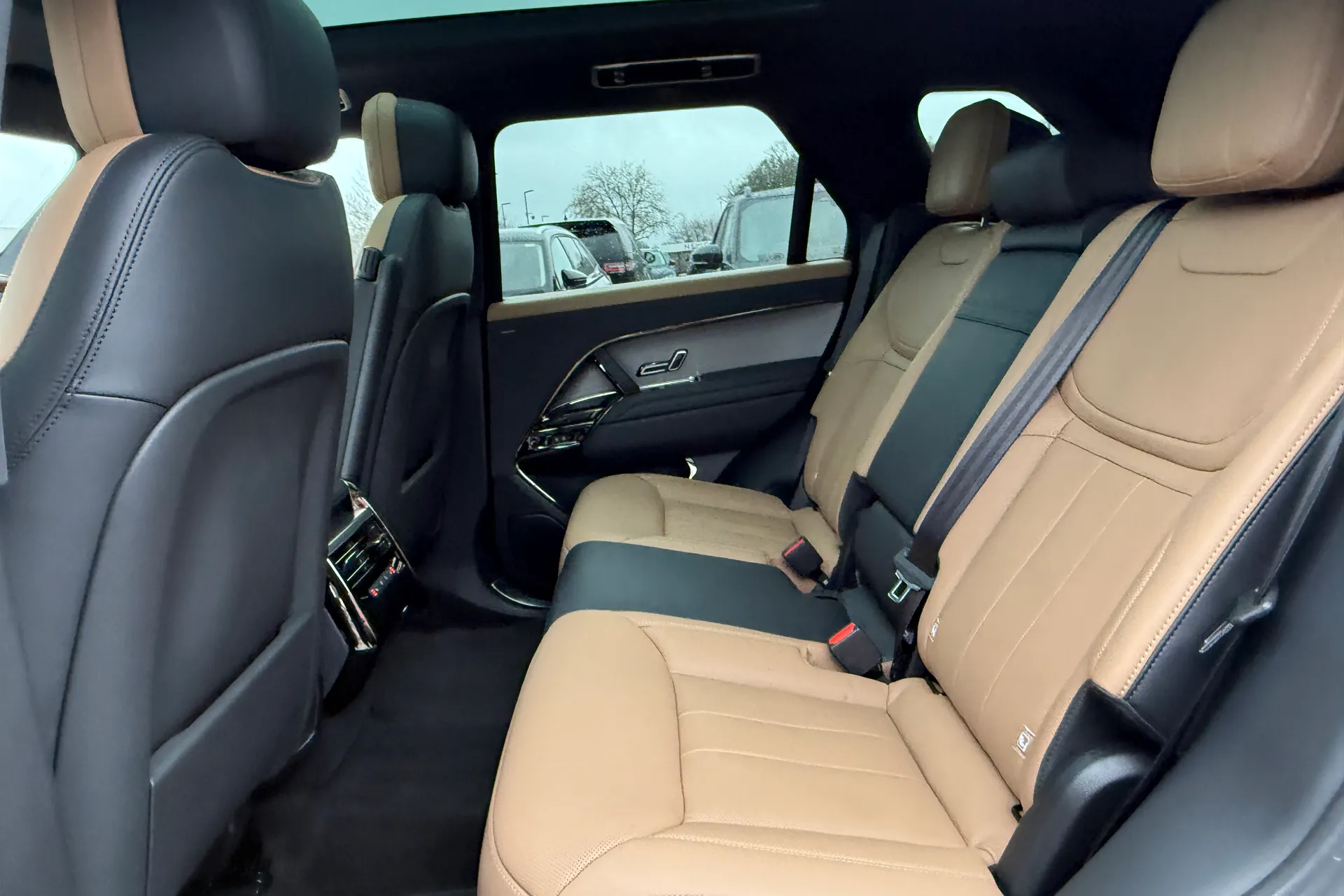 LAND ROVER RANGE ROVER SPORT thumbnail image number 40