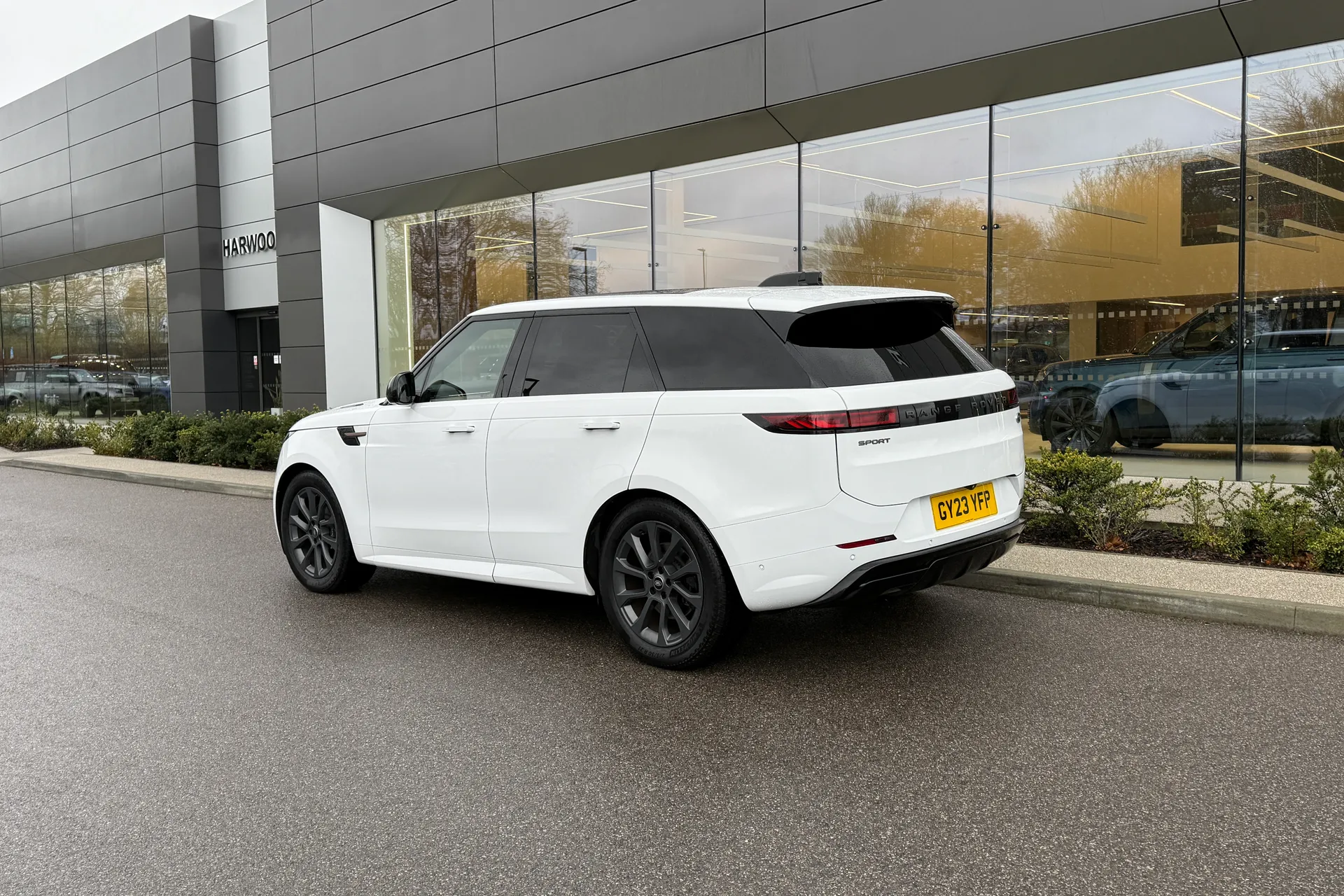LAND ROVER RANGE ROVER SPORT thumbnail image number 17
