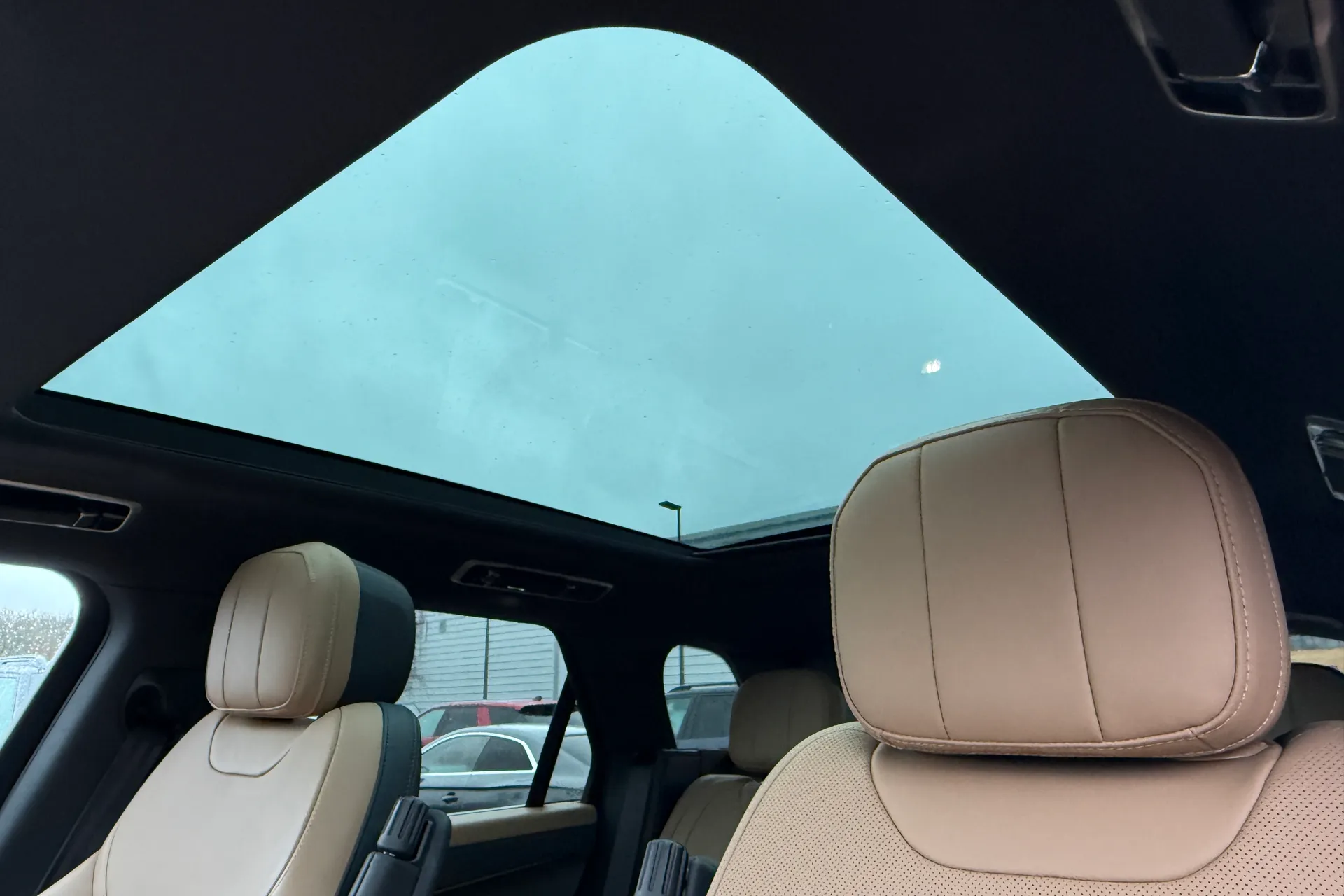 LAND ROVER RANGE ROVER SPORT thumbnail image number 4