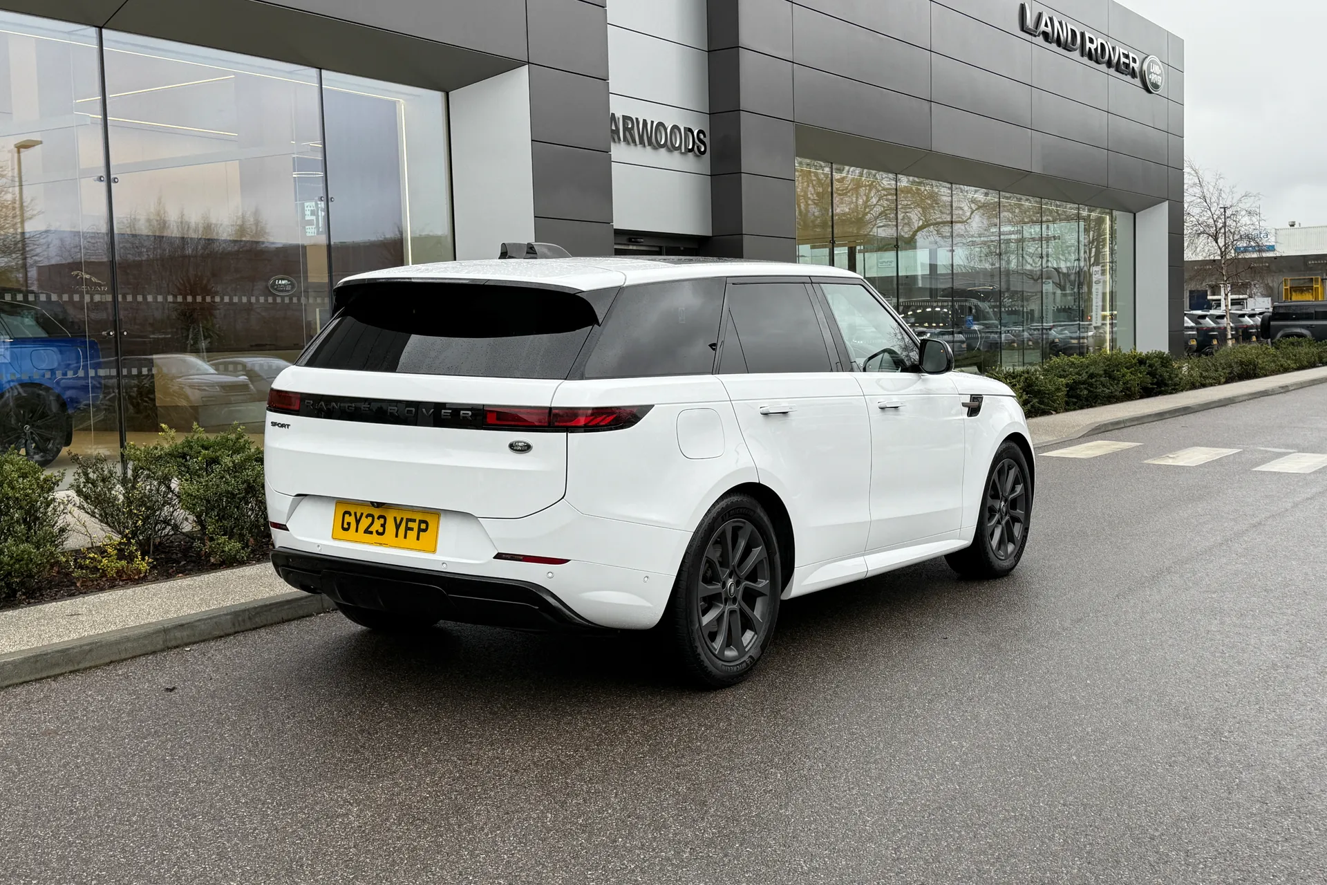 LAND ROVER RANGE ROVER SPORT thumbnail image number 12