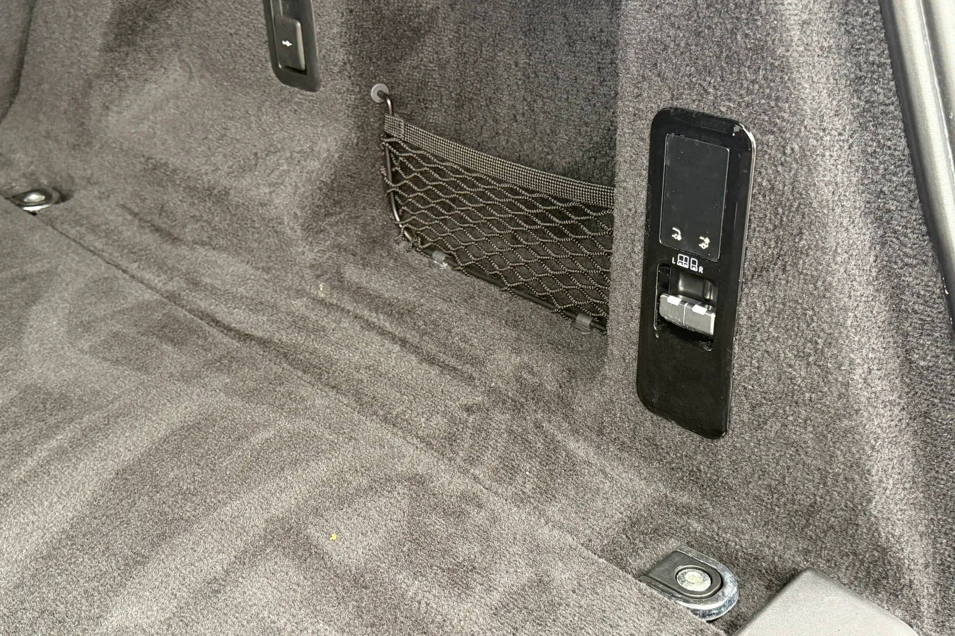 LAND ROVER RANGE ROVER SPORT thumbnail image number 28