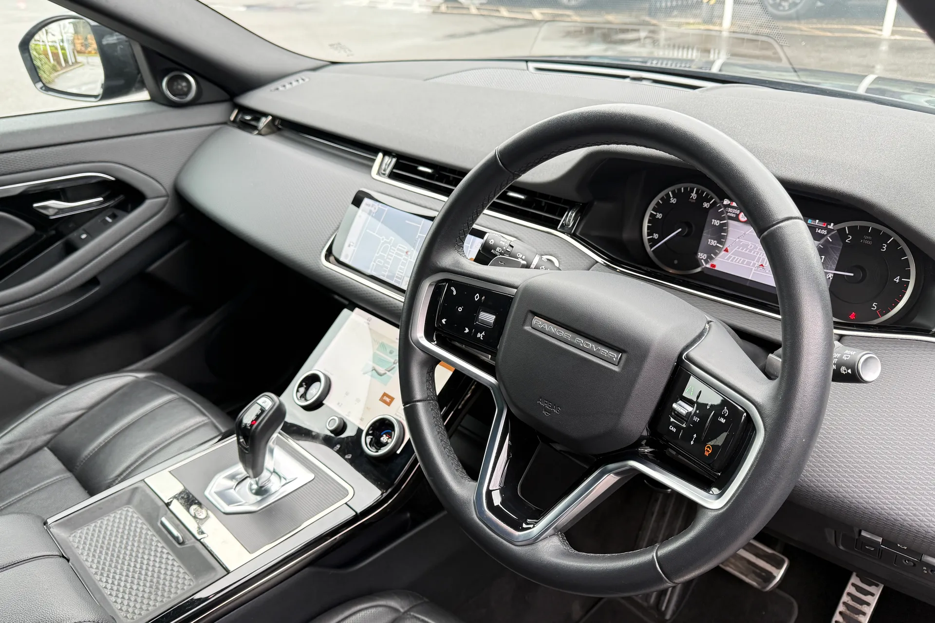 LAND ROVER RANGE ROVER EVOQUE thumbnail image number 34