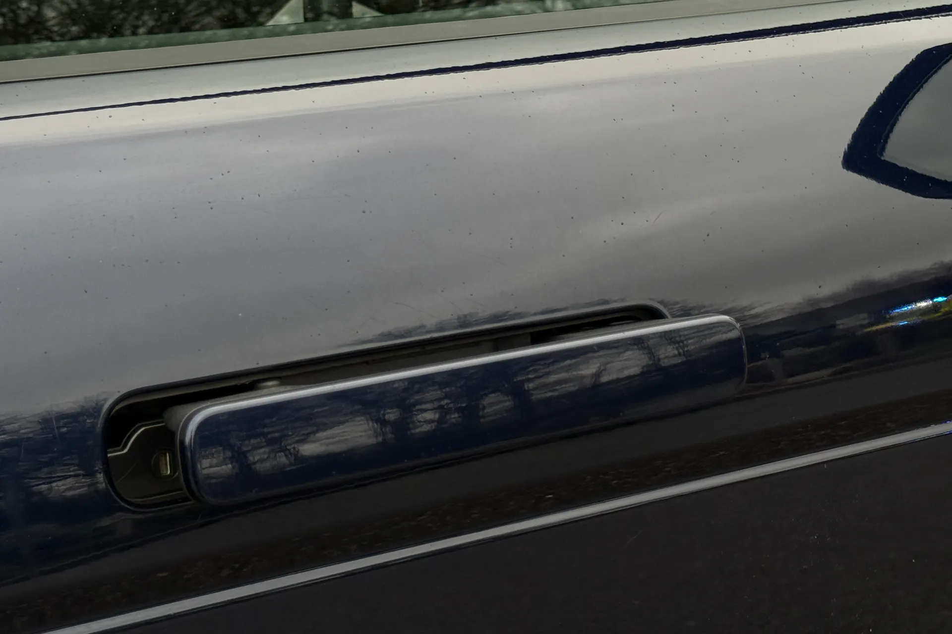 LAND ROVER RANGE ROVER EVOQUE thumbnail image number 25