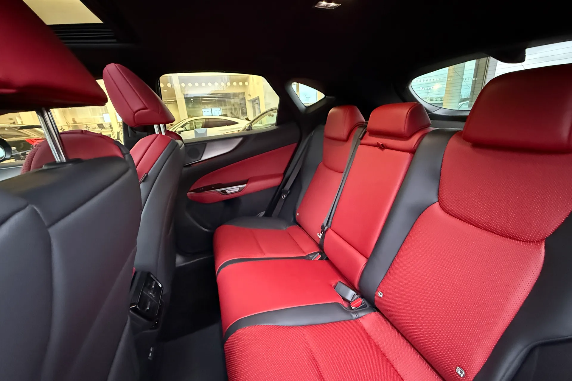 LEXUS NX thumbnail image number 64