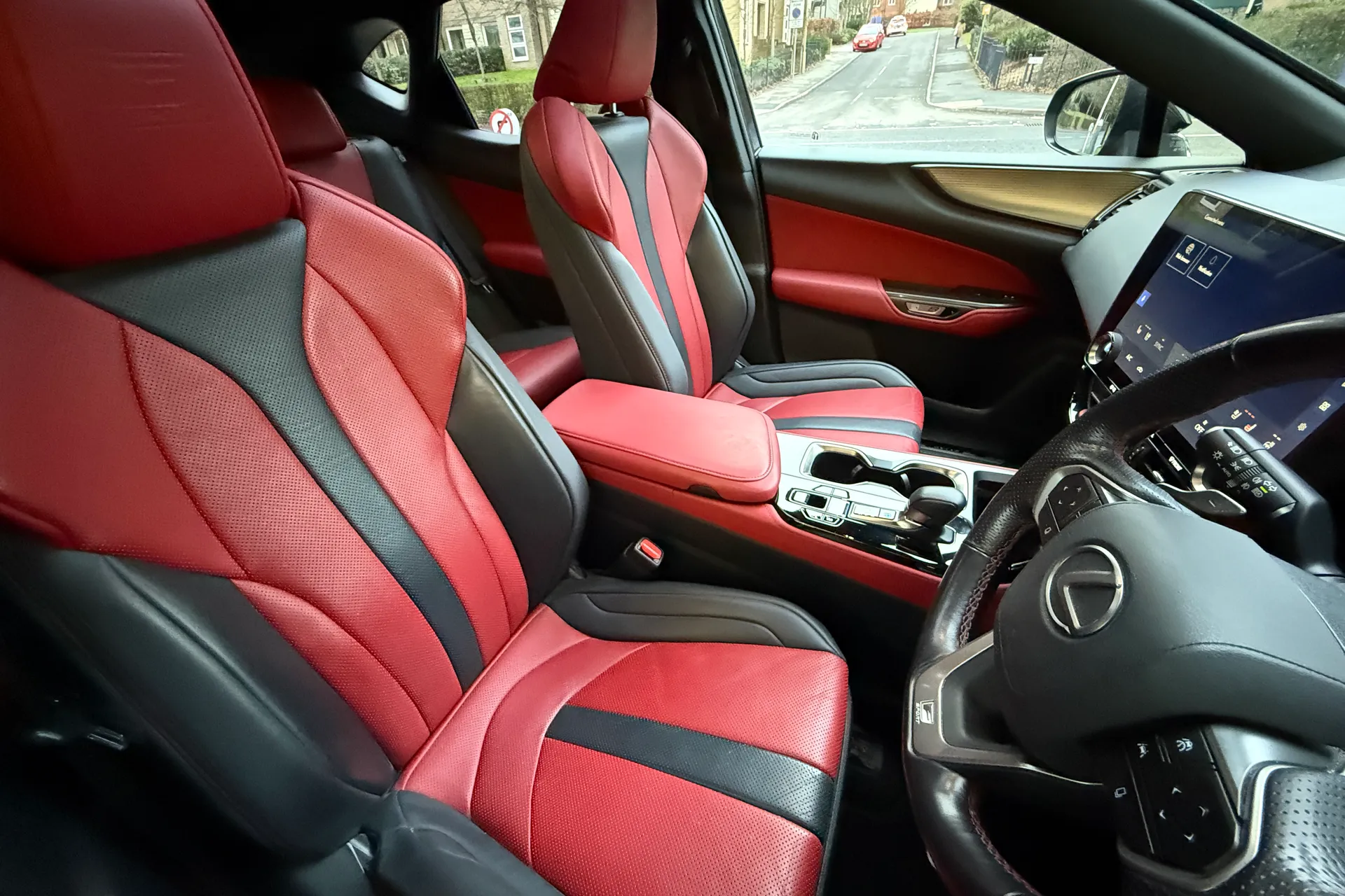 LEXUS NX thumbnail image number 38