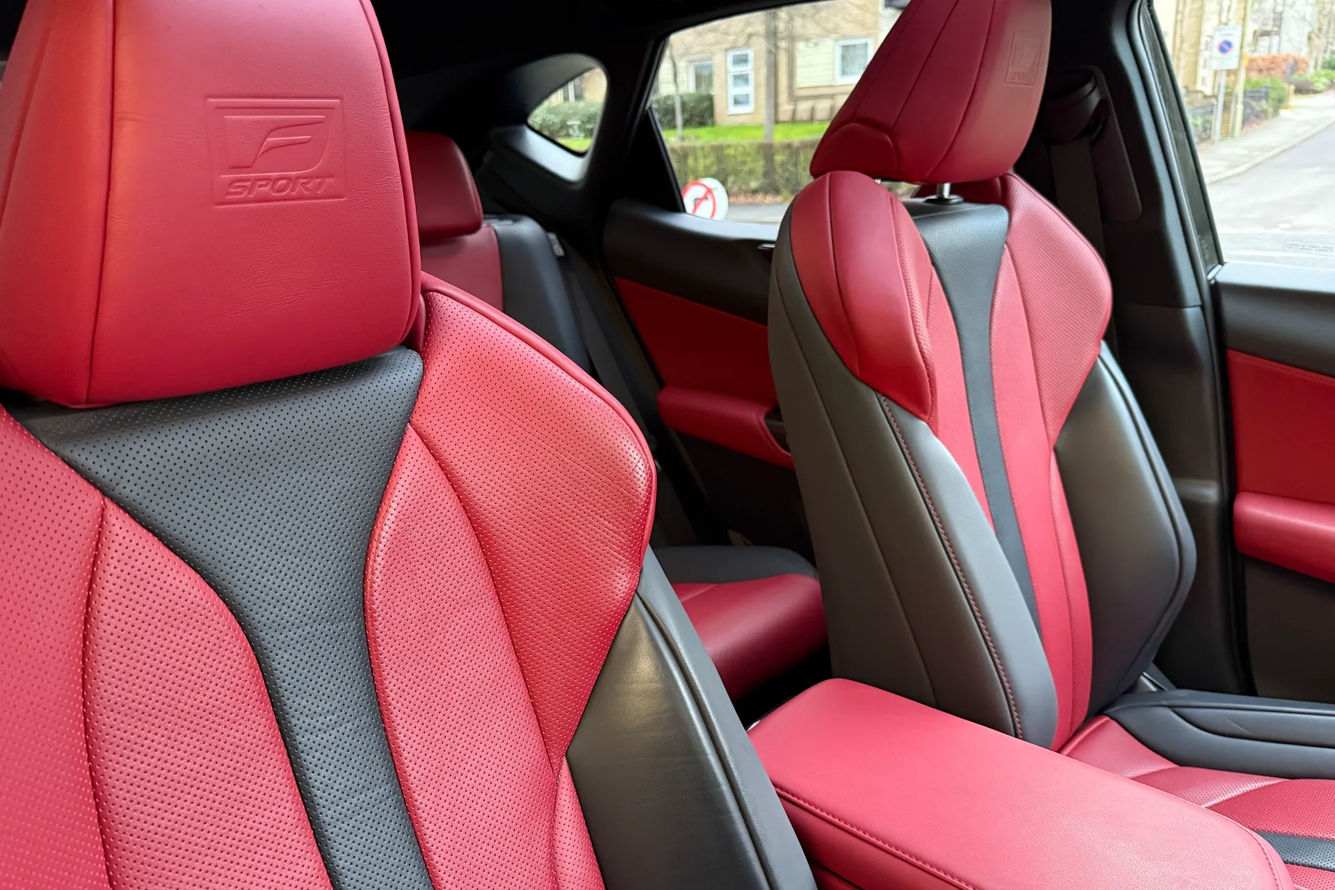 LEXUS NX thumbnail image number 40