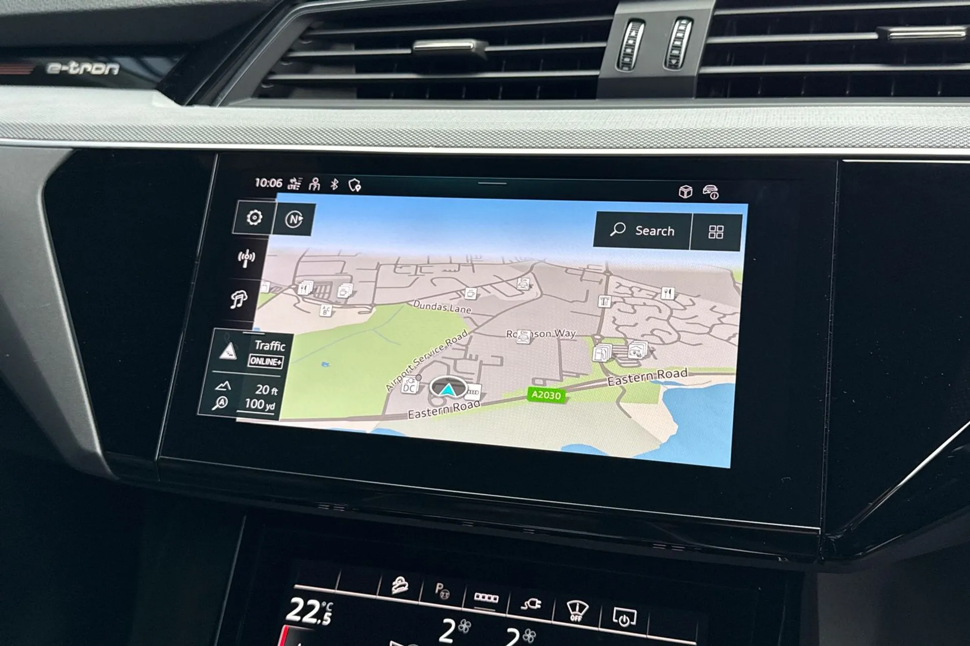 Audi Q8 thumbnail image number 30