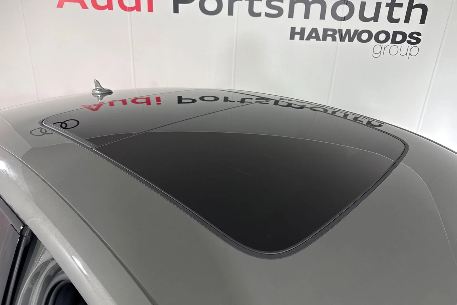 Audi Q8 thumbnail image number 17