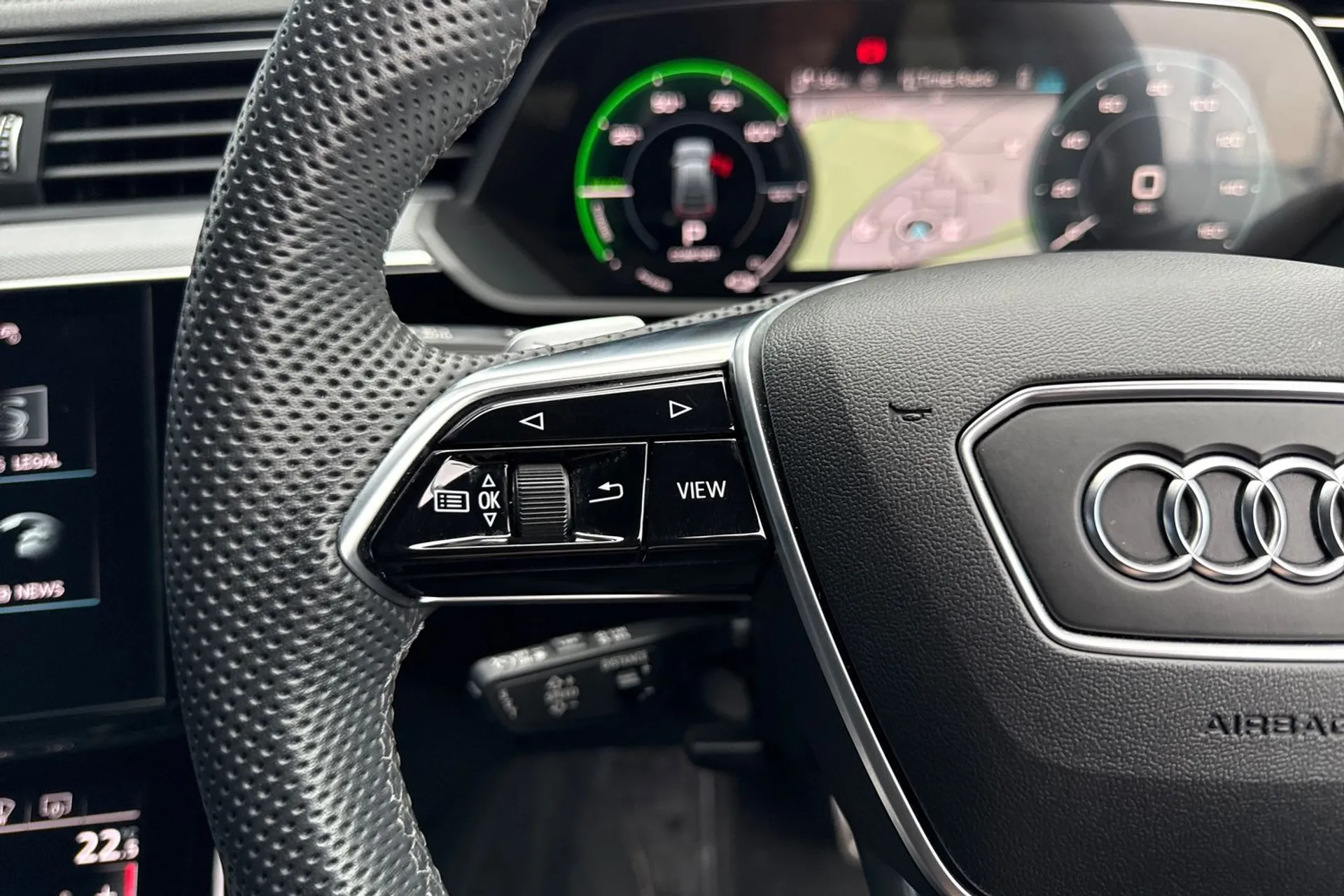 Audi Q8 thumbnail image number 52