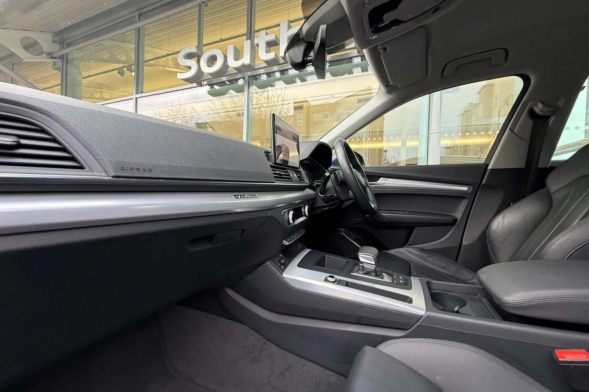 Audi Q5 thumbnail image number 8