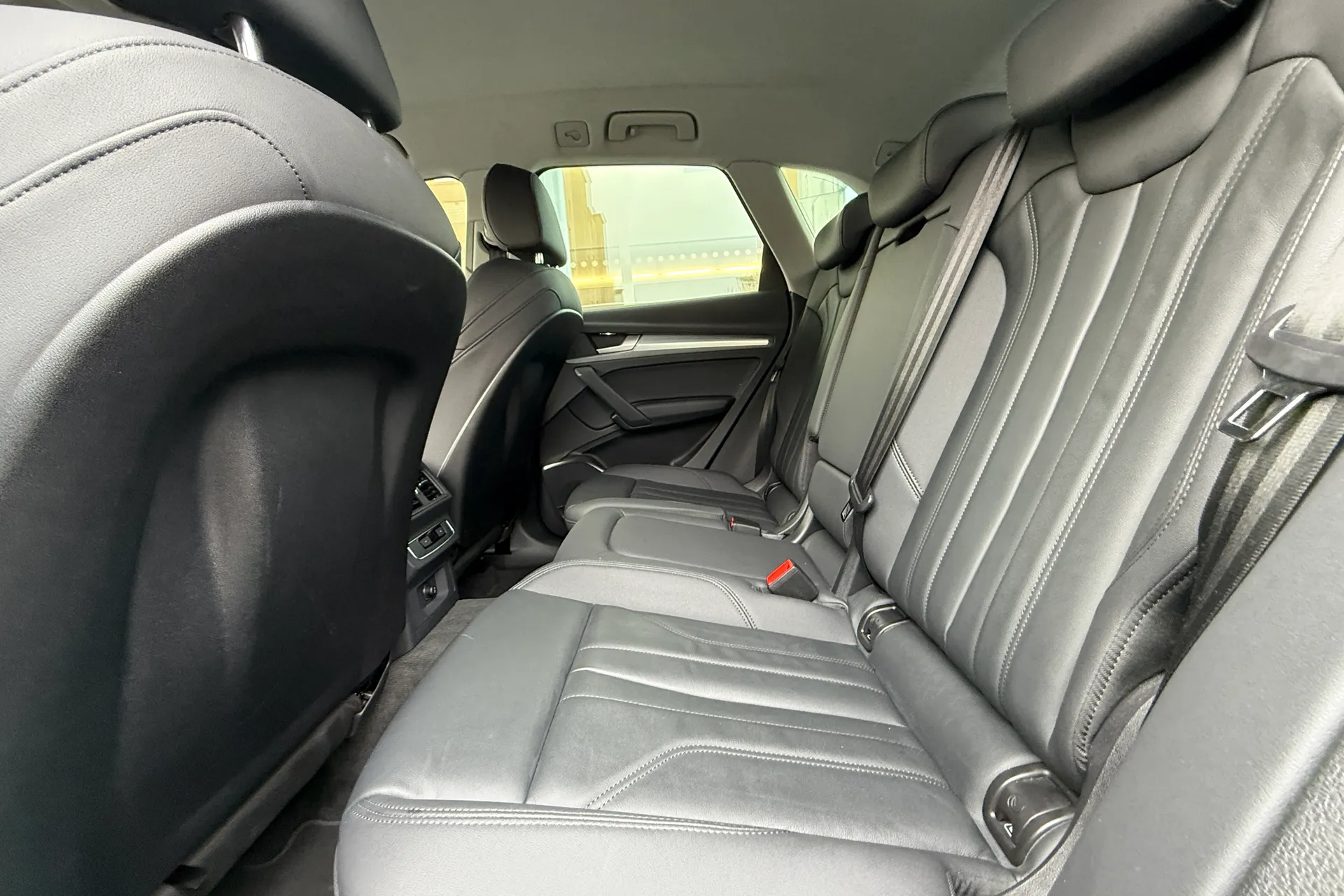 Audi Q5 thumbnail image number 50